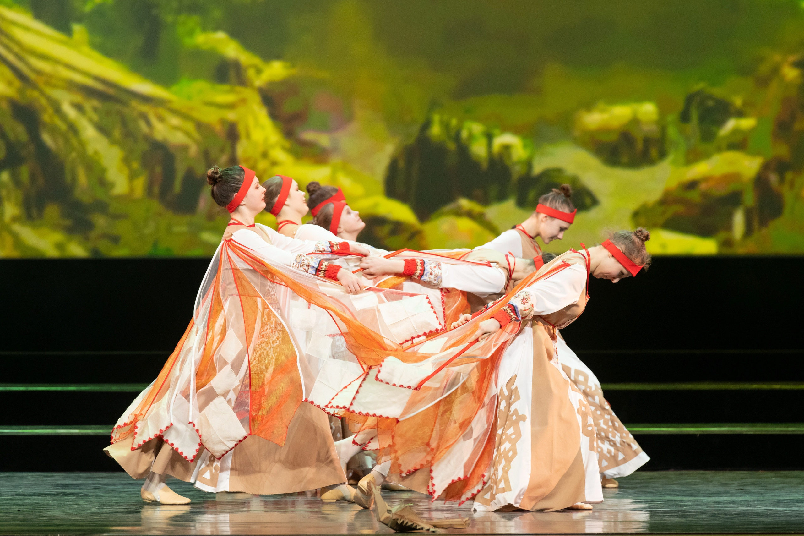 2 февраля, концерт Таланты России, Кремлевский Дворец. Золотое яблочко