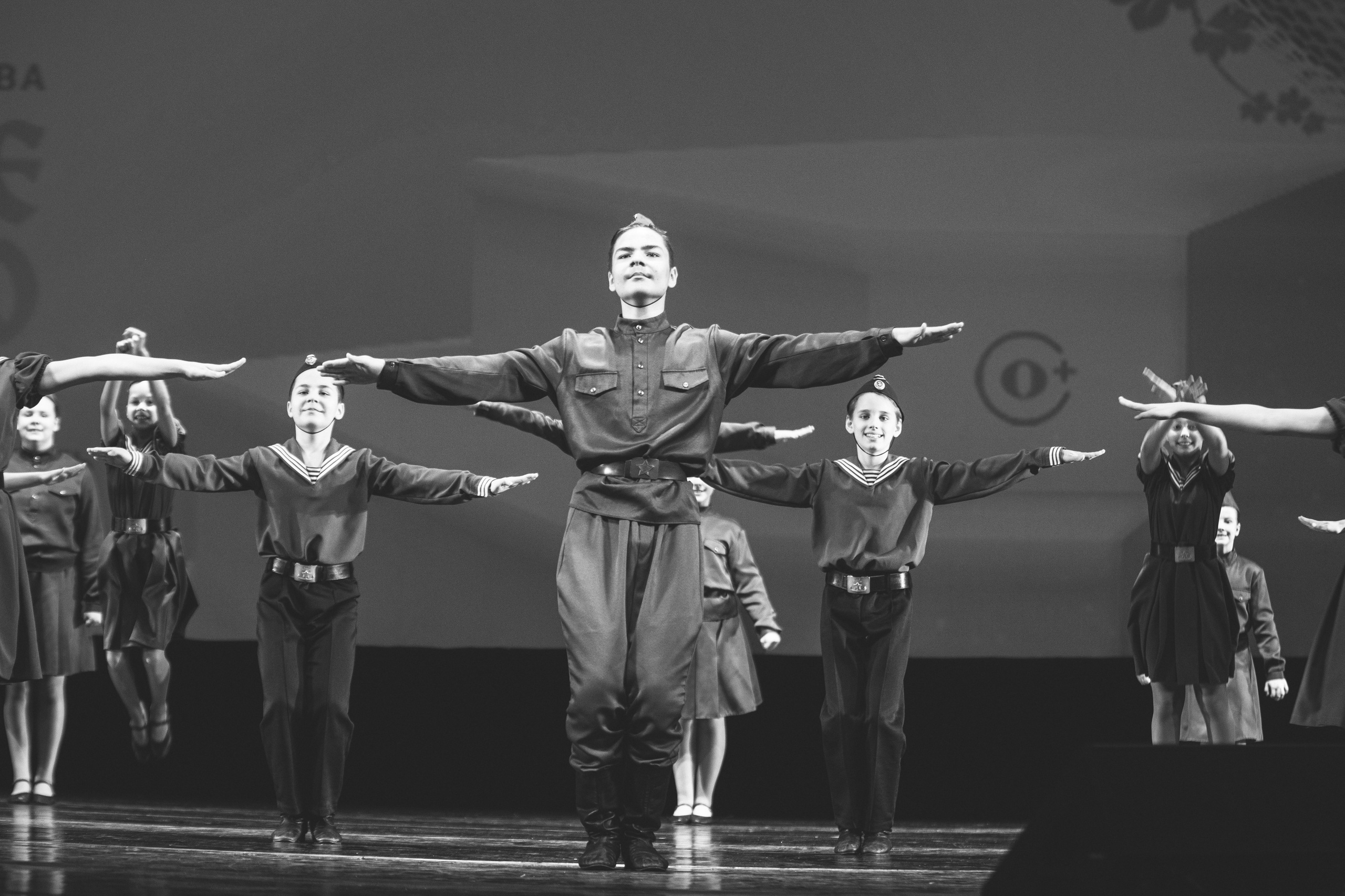 23 апреля, часть 1, БКЗ Октябрьский, г. Санкт-Петербург. Золотое яблочко