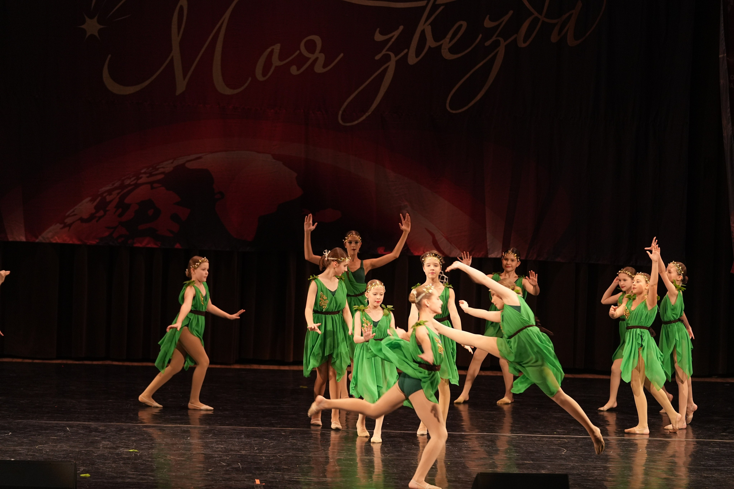 7 декабря, блок 2, г. Москва. Золотое яблочко