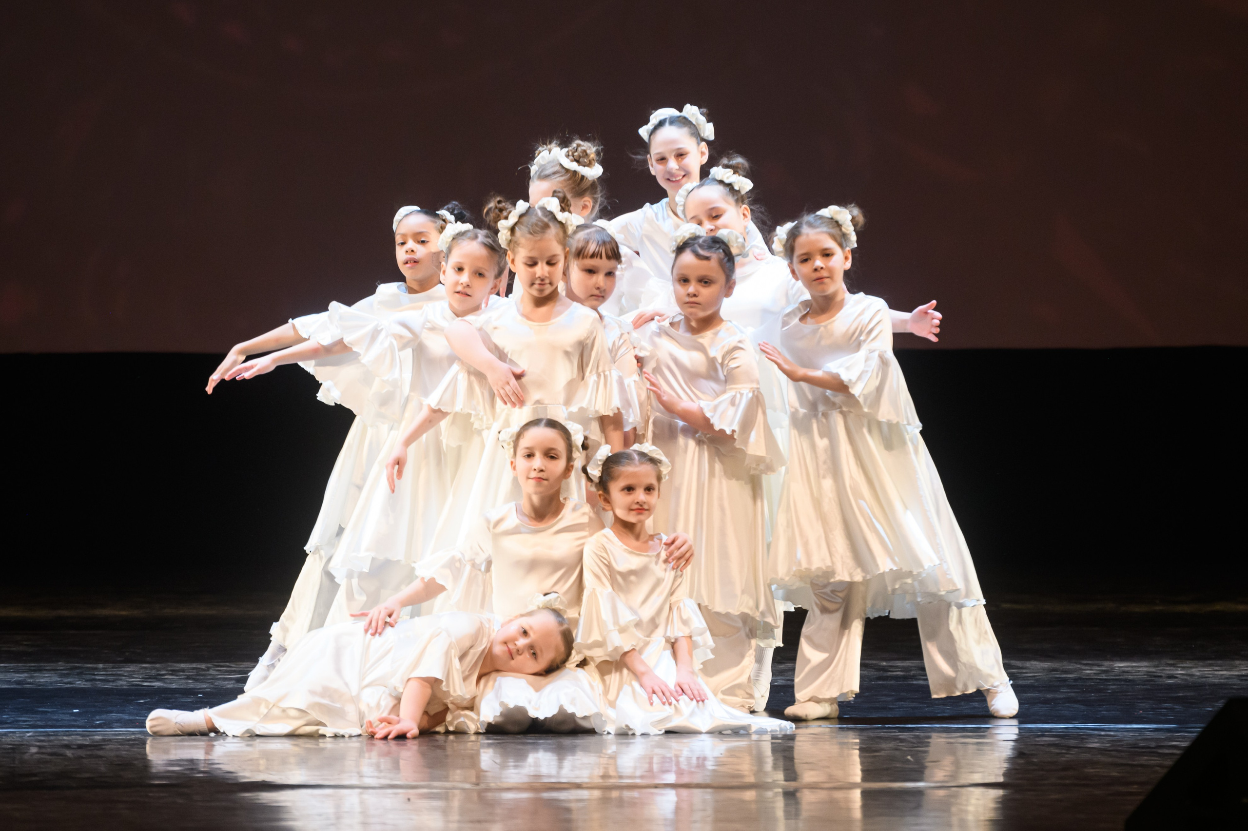 23 апреля, часть 2, БКЗ Октябрьский, г. Санкт-Петербург. Золотое яблочко