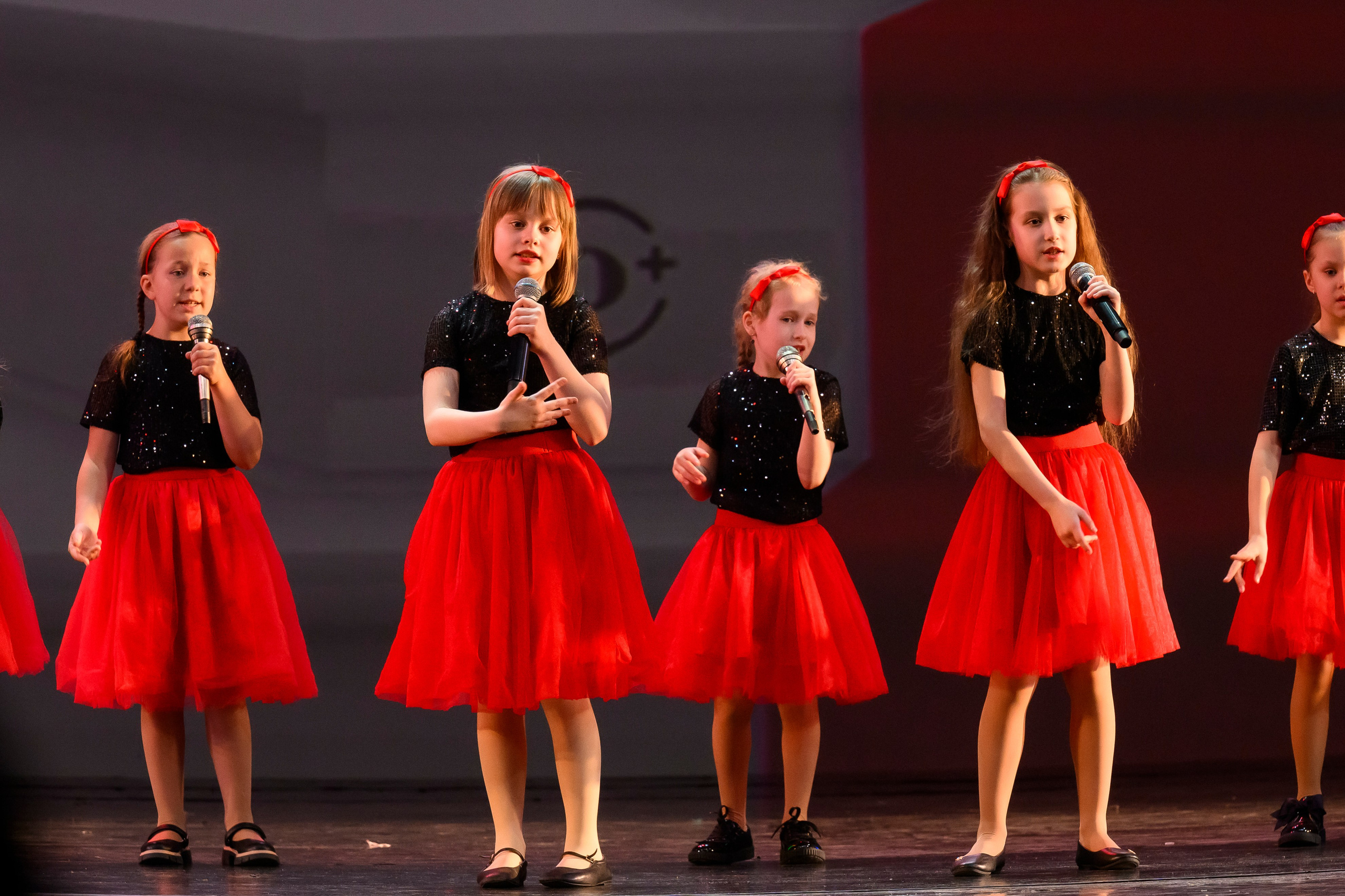 23 апреля, часть 2, БКЗ Октябрьский, г. Санкт-Петербург. Золотое яблочко