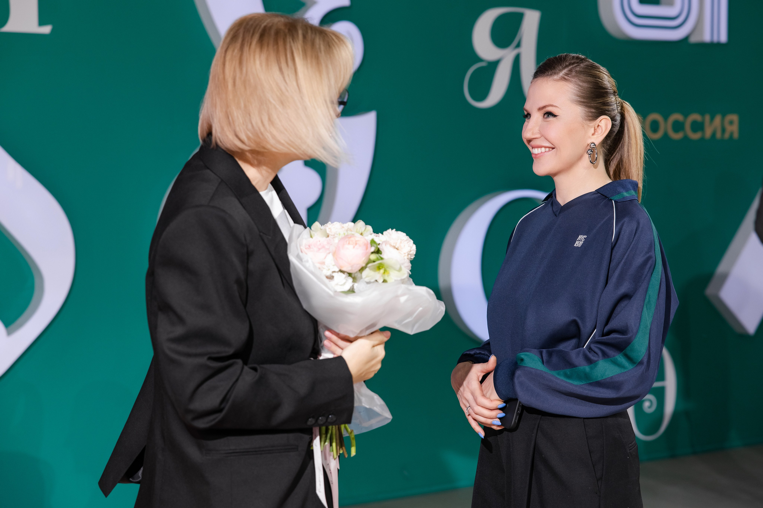 Выставка Россия: наша культура. Свадебный репортажный фотограф в Москве