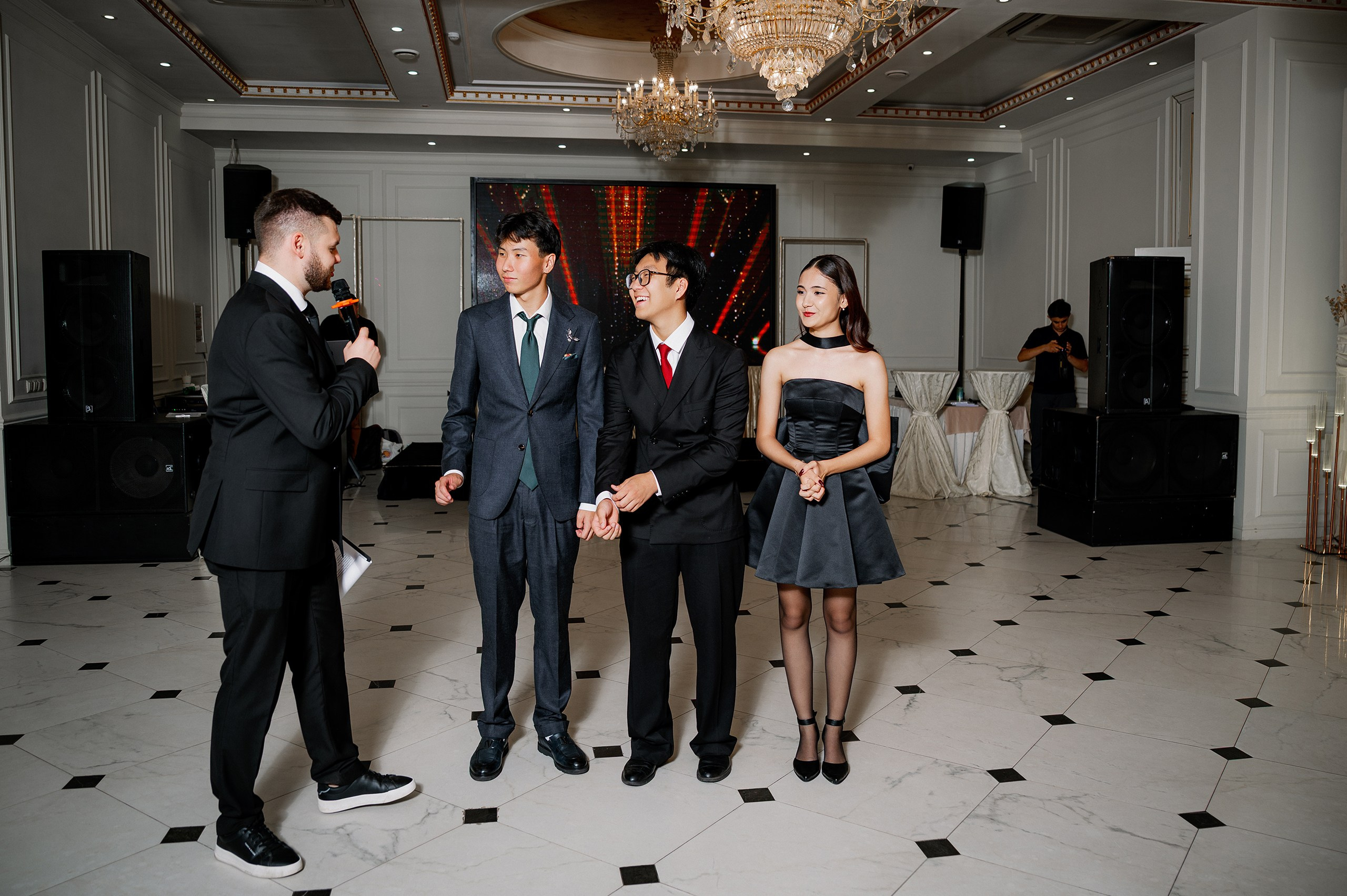 Выпускной — 11А, 2025. Фотограф в Алматы — Алексей Коньков | Репортаж, свадьбы, портреты