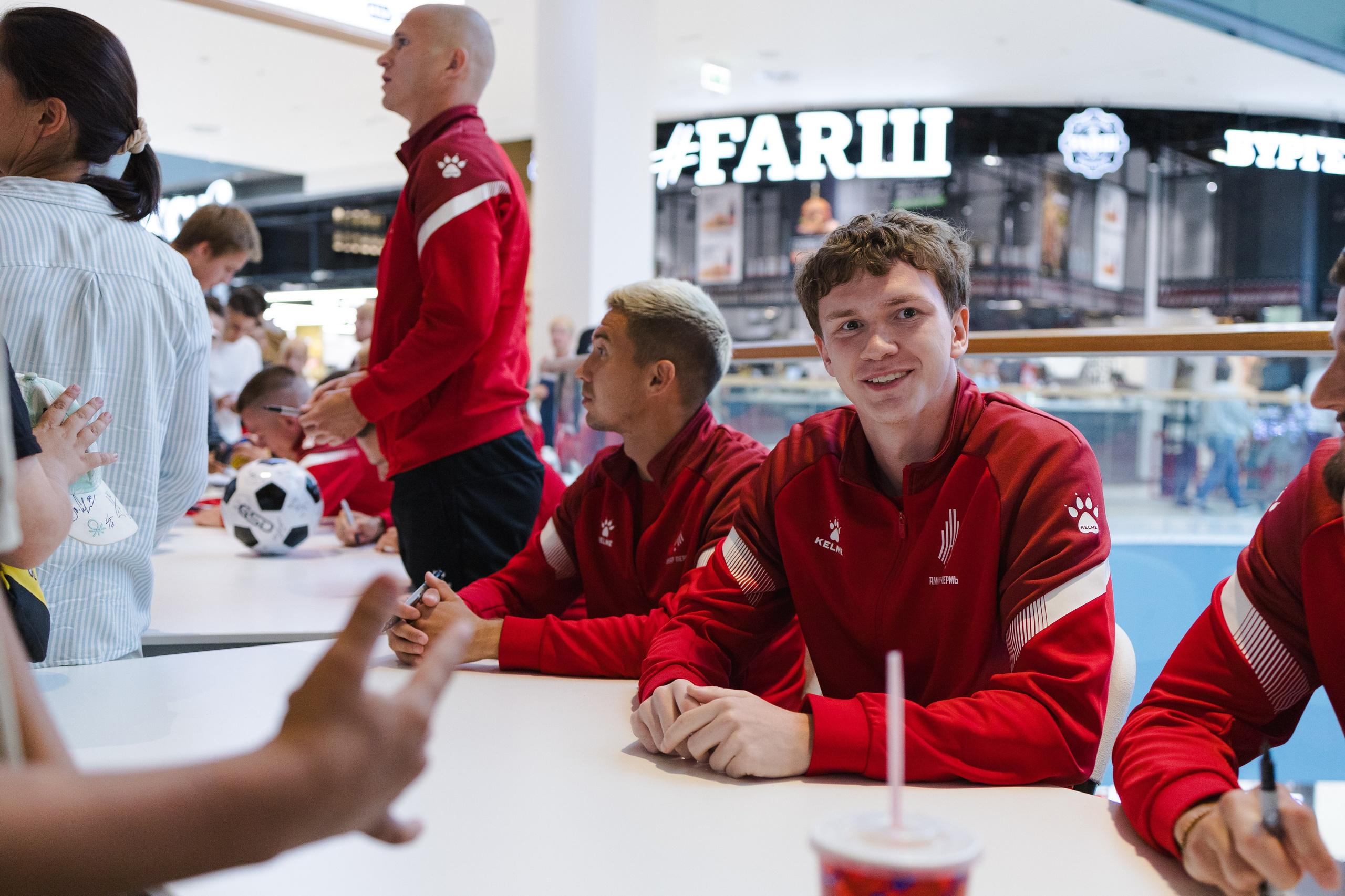 Автограф-сессия. Кристина | youseeitmyway | Фото