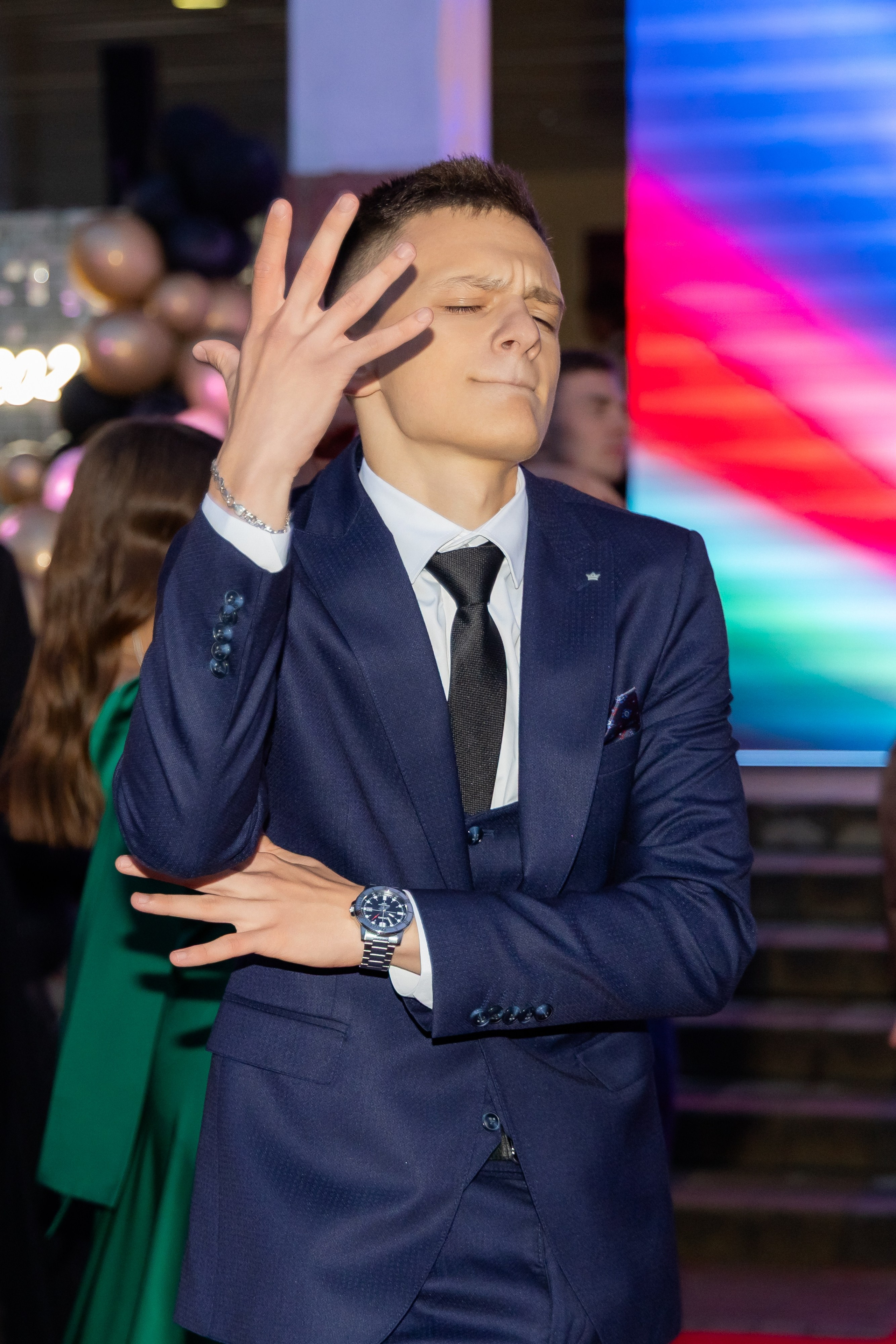 Школьный выпускной 2025 год в Минске, Беларуси. Свадебный фотограф в Минске/Беларуси Сергей Спиридонов