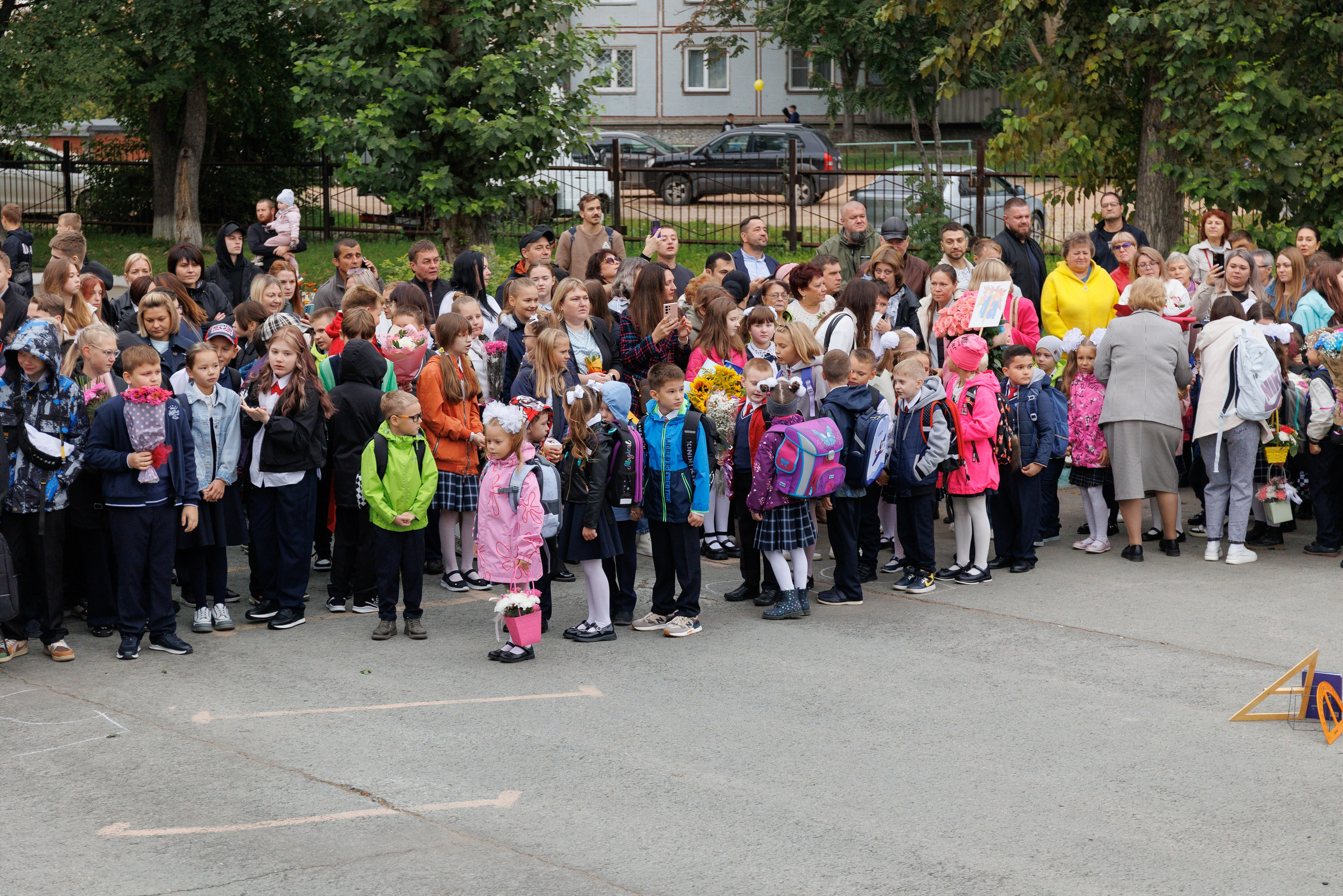 День знаний 2024. Лицей № 28. Фотомастерская Воробьевых