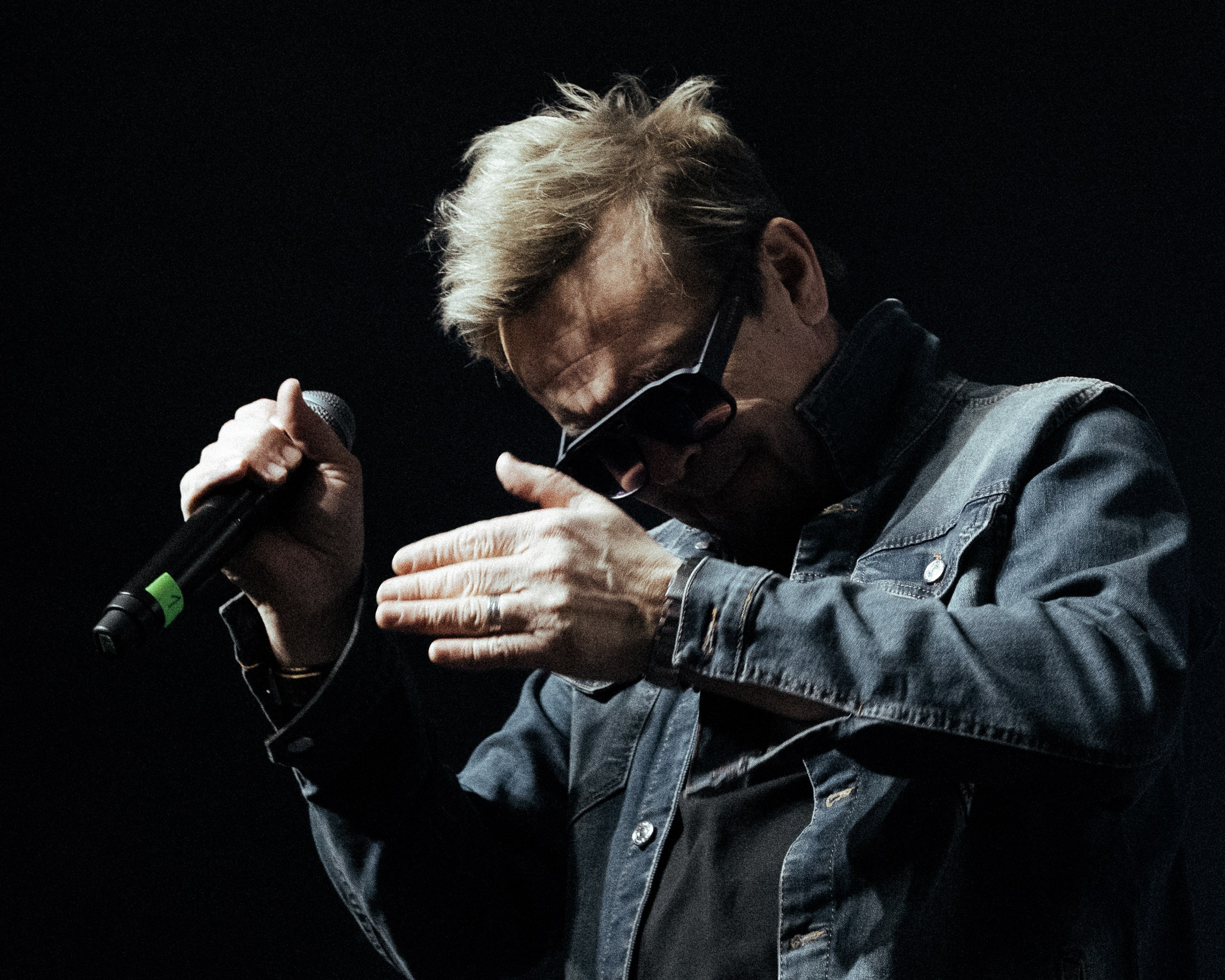 Концертный фотограф Кандеев Даниил Саратов. Фотограф Кандеев Даниил