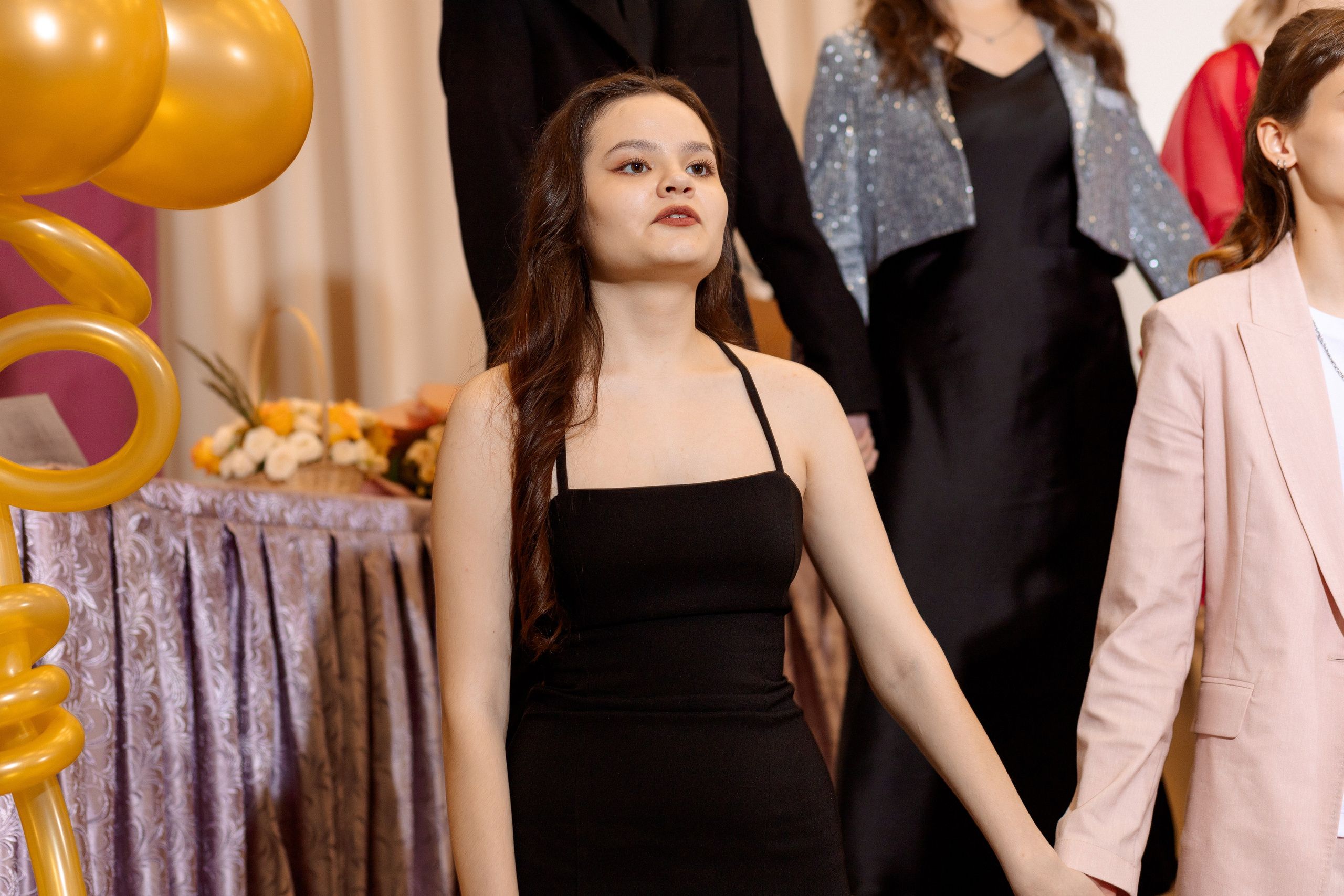 ВРУЧЕНИЕ АТТЕСТАТОВ: Пример. Все фото. Профессиональный фотограф в Ижевске Леша Петров