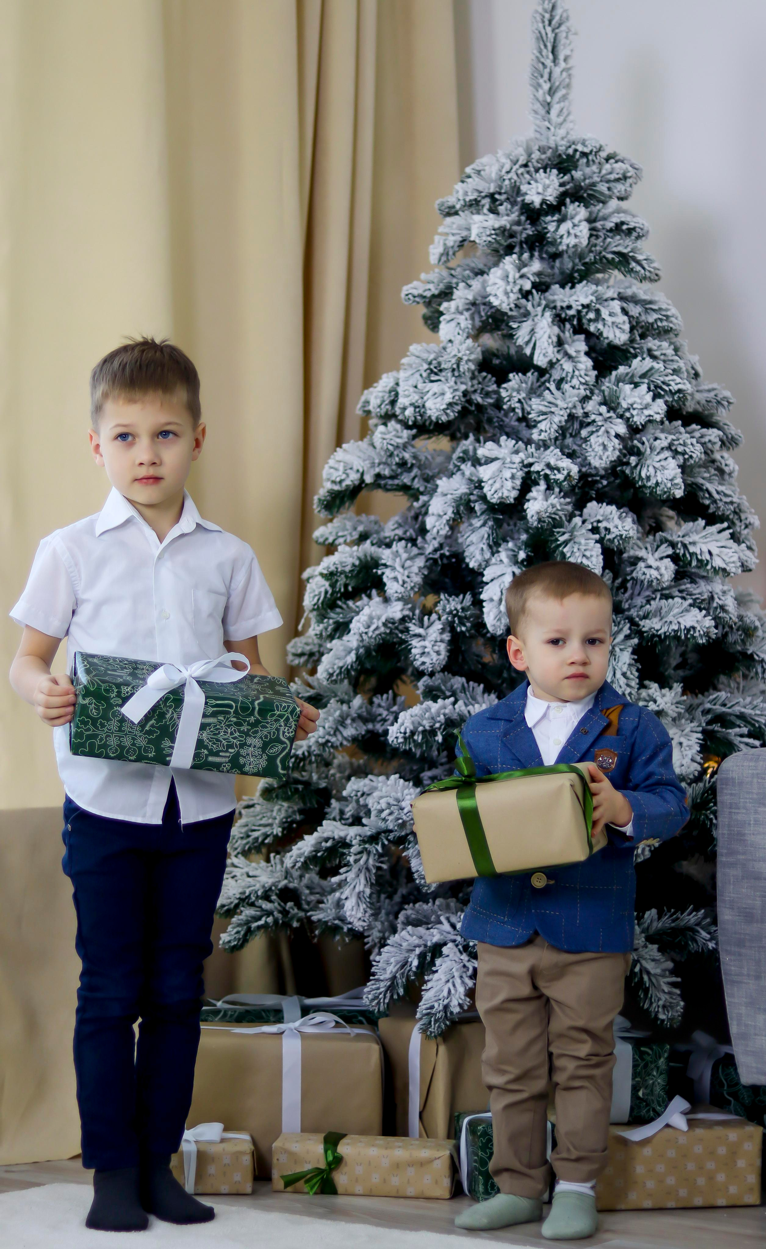 ДИМА и МИША. Фотограф Людмила Лебединская г. Краснодар (Приморско-Ахтарский р-он)