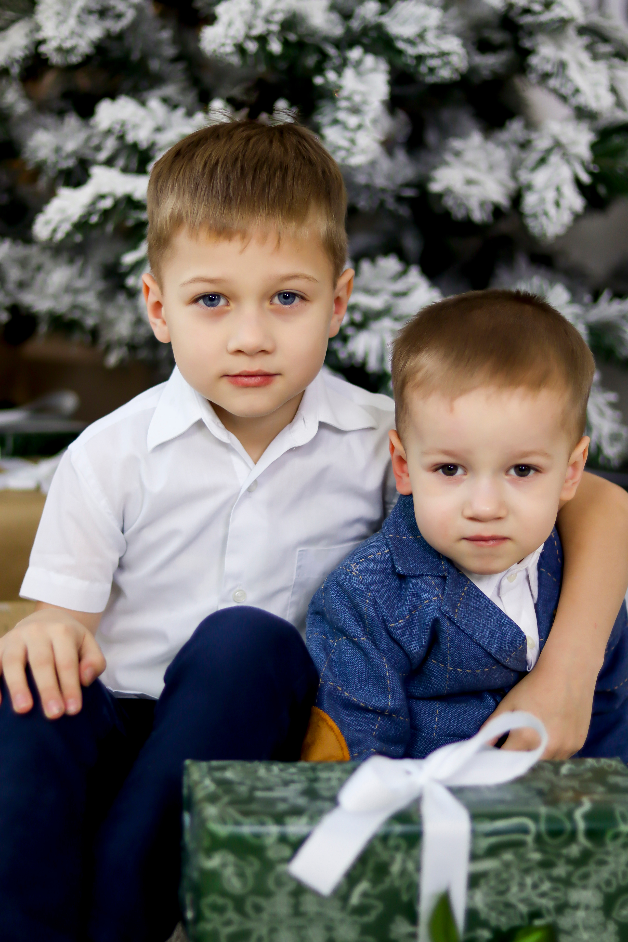 ДИМА и МИША. Фотограф Людмила Лебединская г. Краснодар (Приморско-Ахтарский р-он)