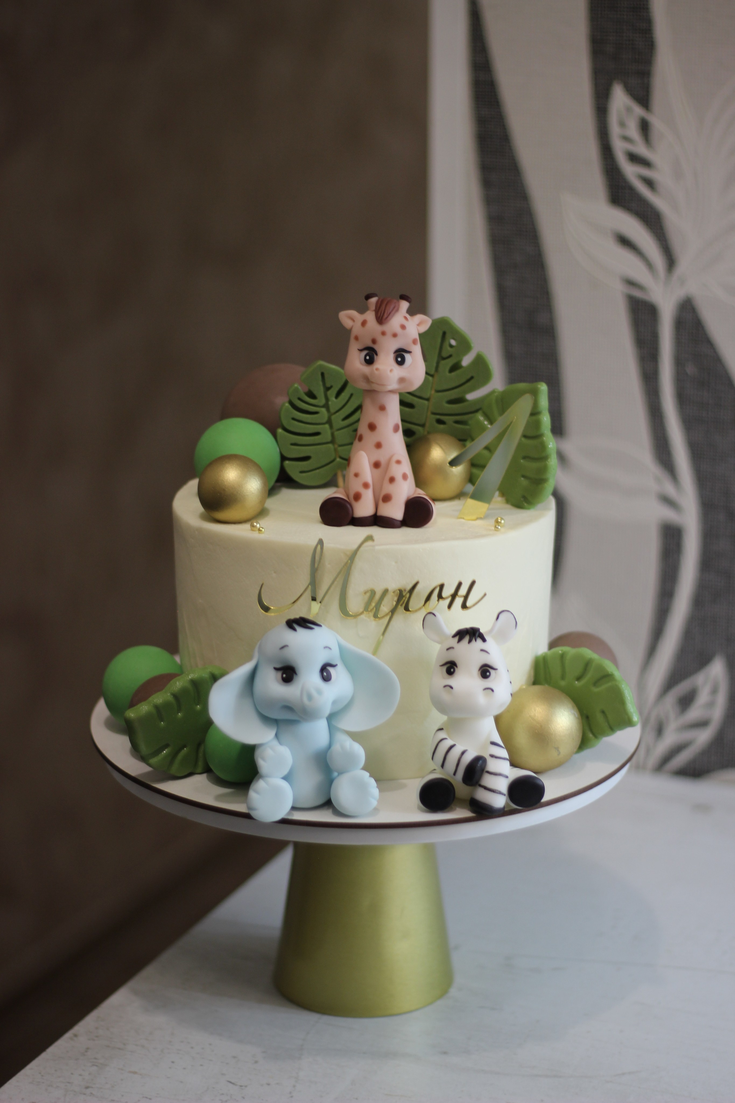 Детские торты. Семейная кондитерская. Торты и десерты на заказ в Москве и области