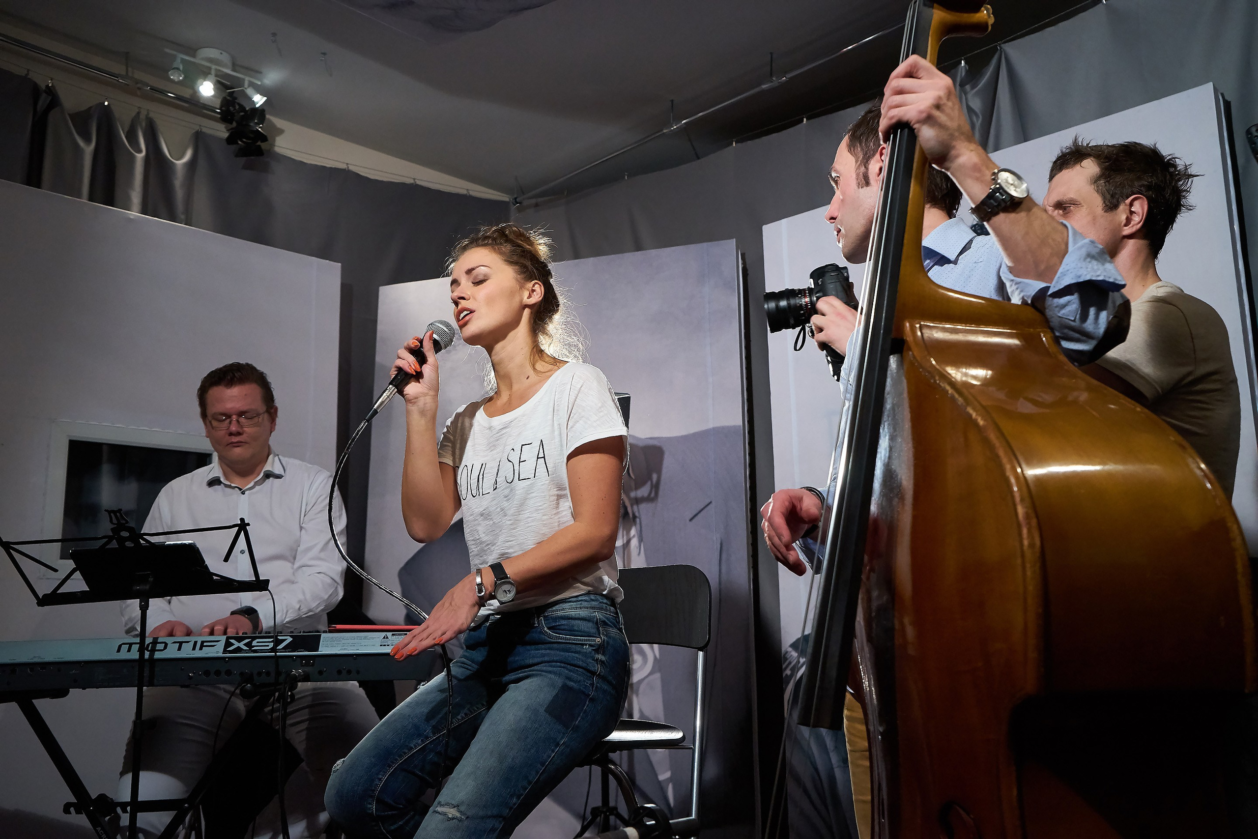 Бэкстейдж со съёмок клипа 2017 г. Москва. Фотограф Станислав Баев