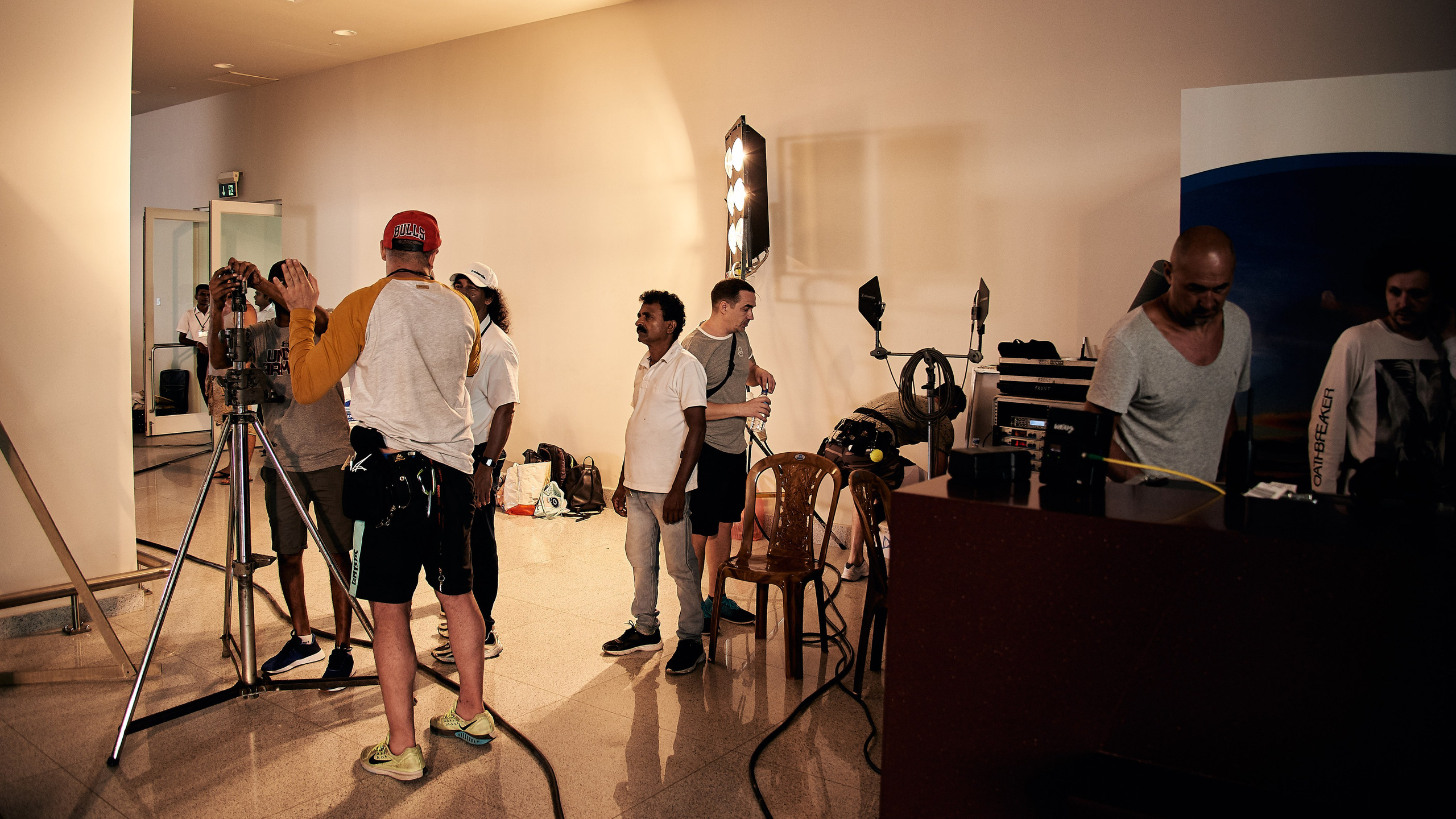 Булки — Аэропорт. Никита Хохловский фото и видео продакшн