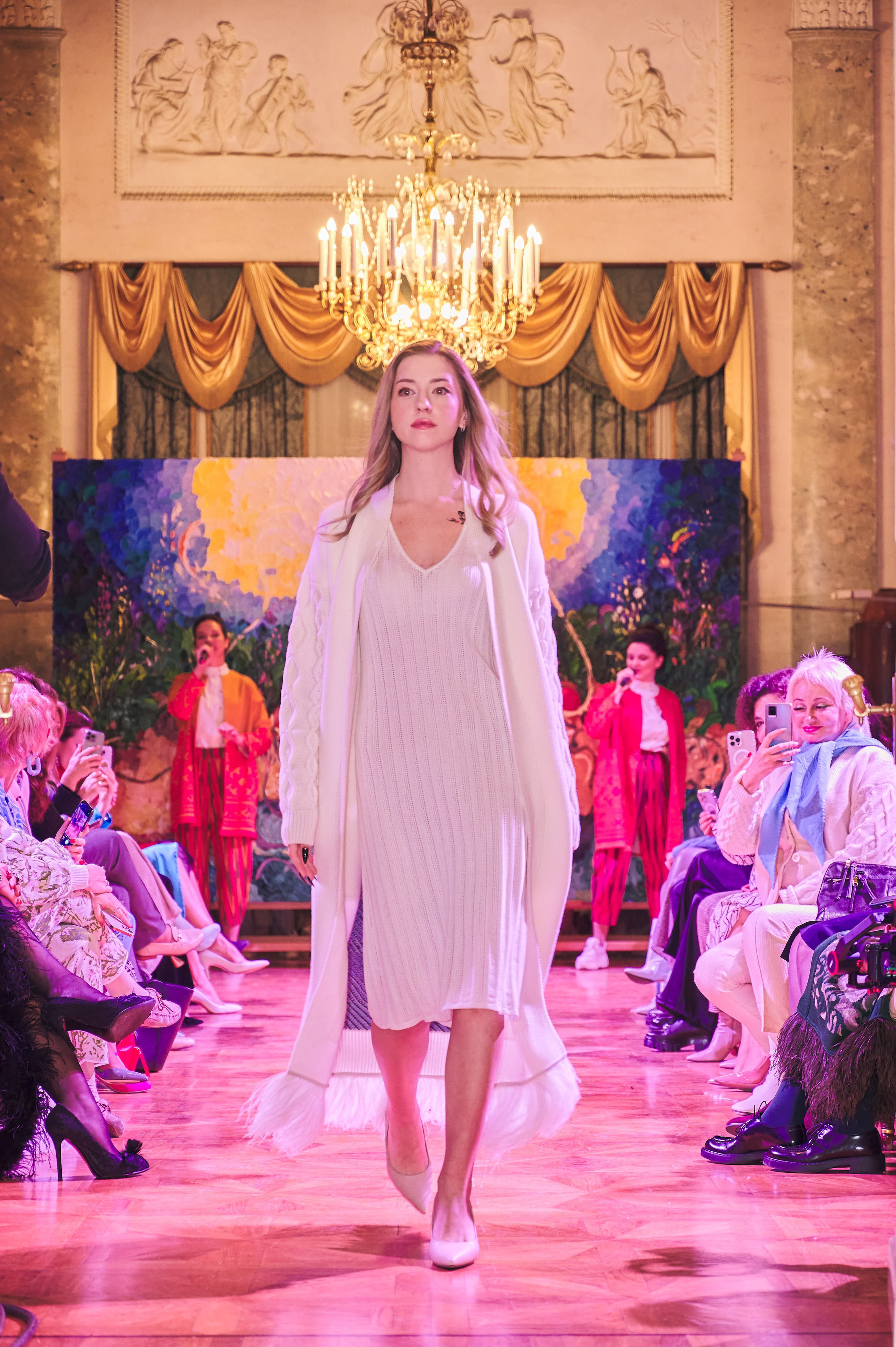 21.09.22 Люблино — Показ коллекции платьев. Никита Хохловский фото и видео продакшн