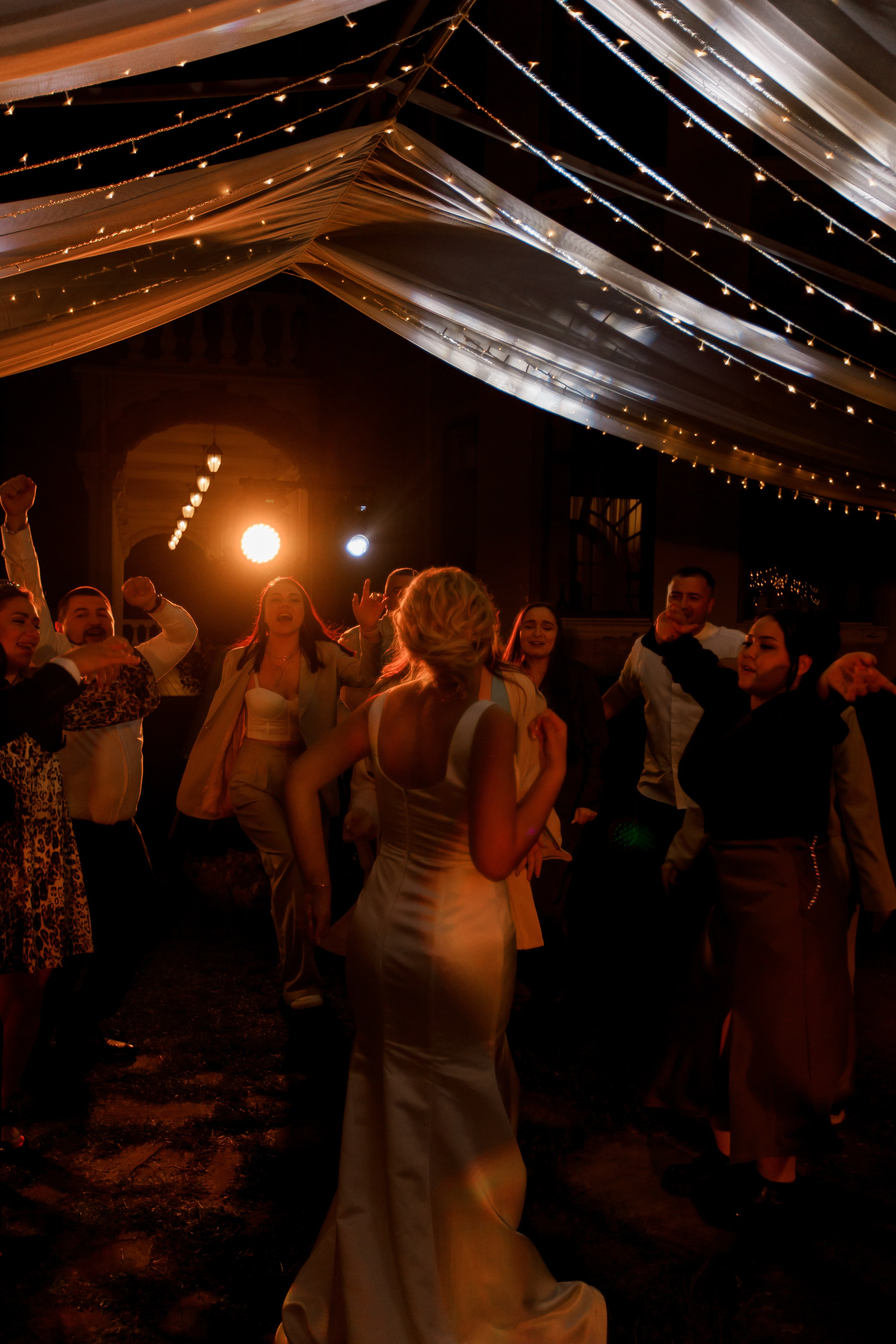 Денис и Алина. Белый замок. Фотограф Анна Лейман. Севастополь