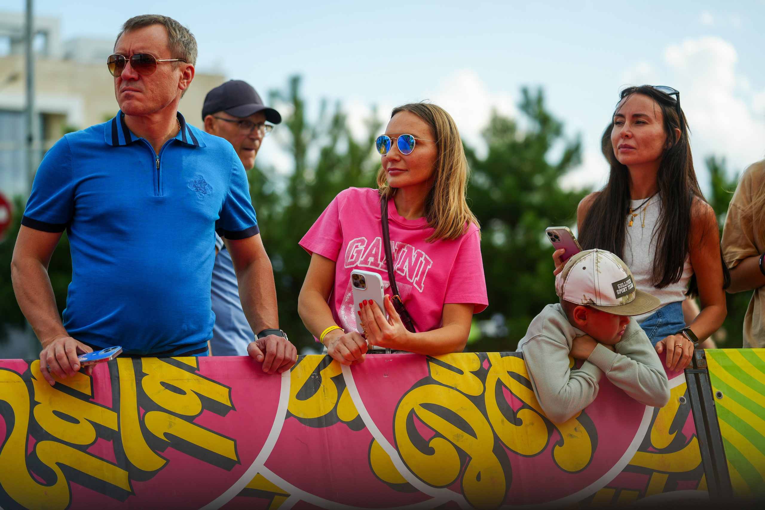 Фотоотчет партнерской интеграции для компании TELE2 на фестивале Ironstar. Репортажный фотограф в Красной Поляне и Сочи Павлюченко Екатерина