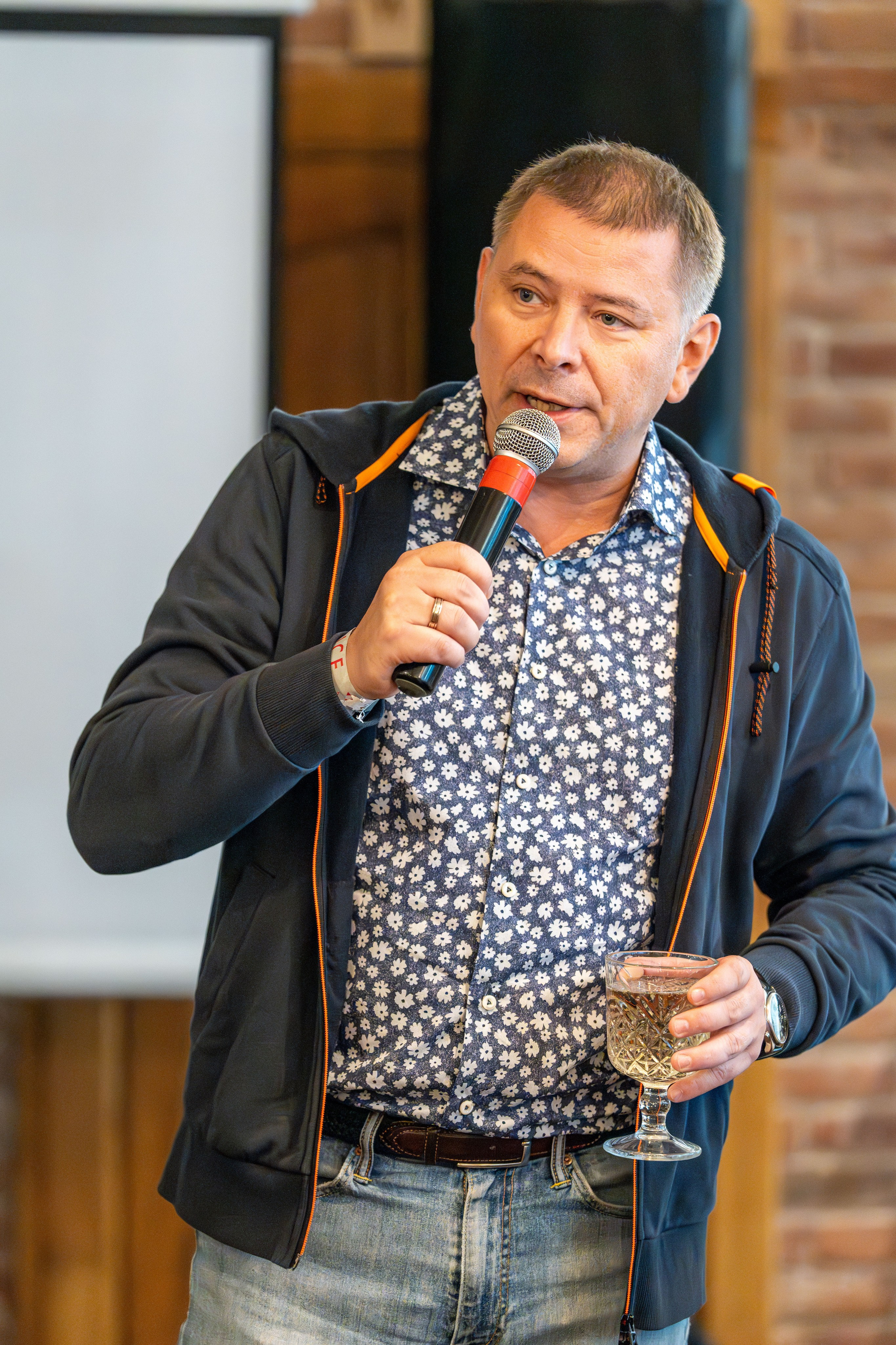 MICE мероприятие для компании Р-фарм. Репортажный фотограф в Красной Поляне и Сочи Павлюченко Екатерина