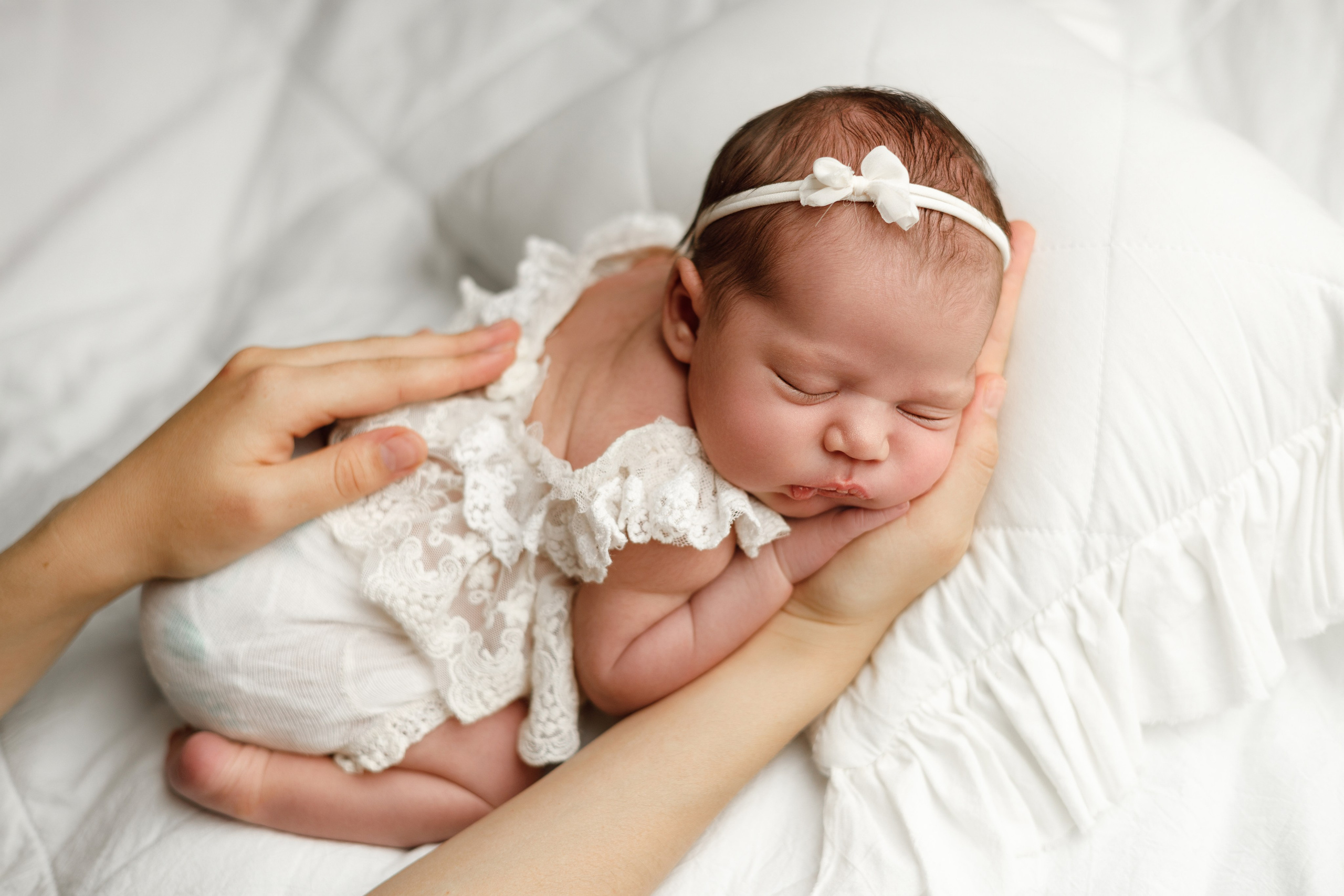 Новорожденные. Алена. Профессиональная детская и семейная фотостудия в Краснодаре