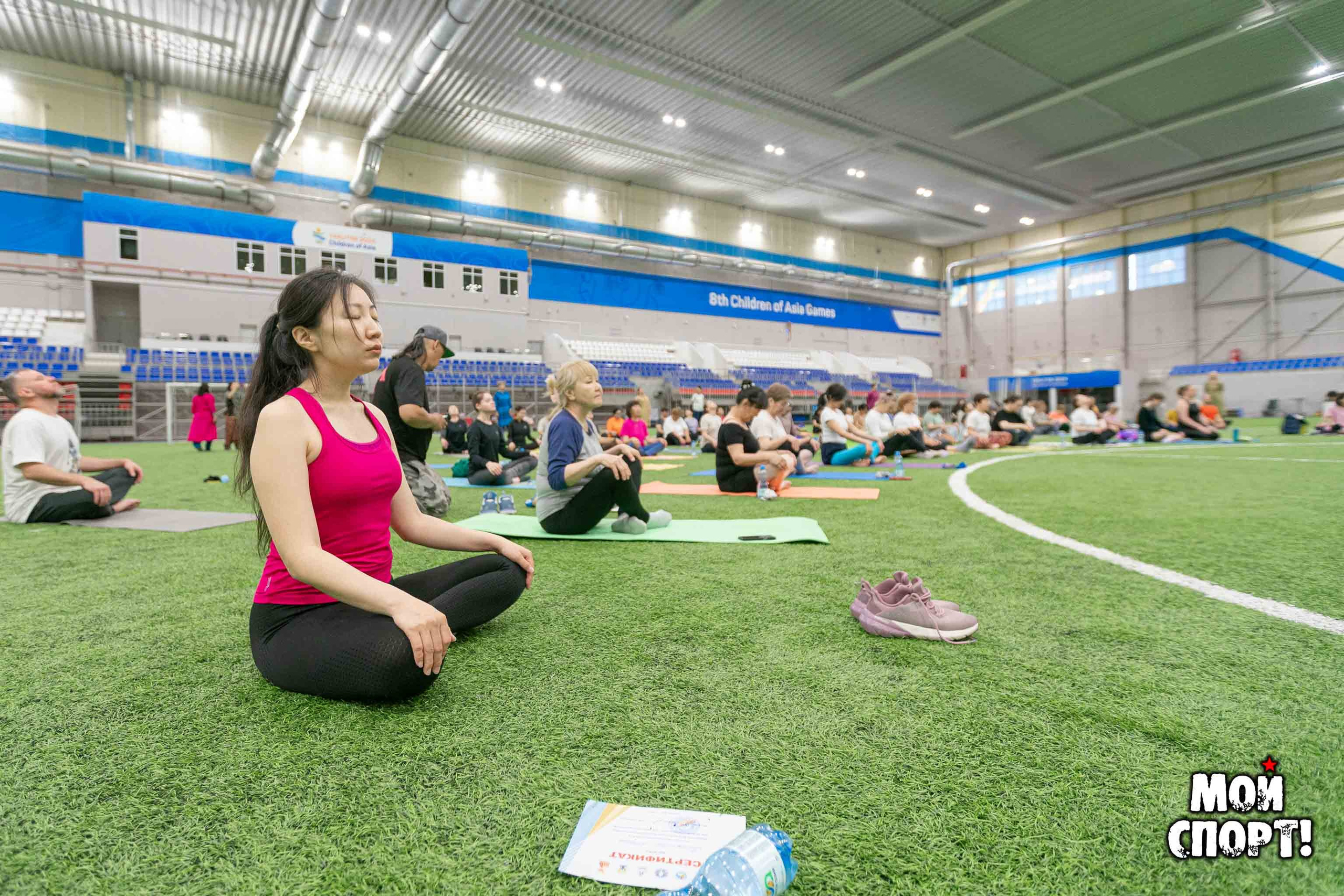 XI Международный день йоги. Студия «Мой Спорт!» — все о спорте в Якутии