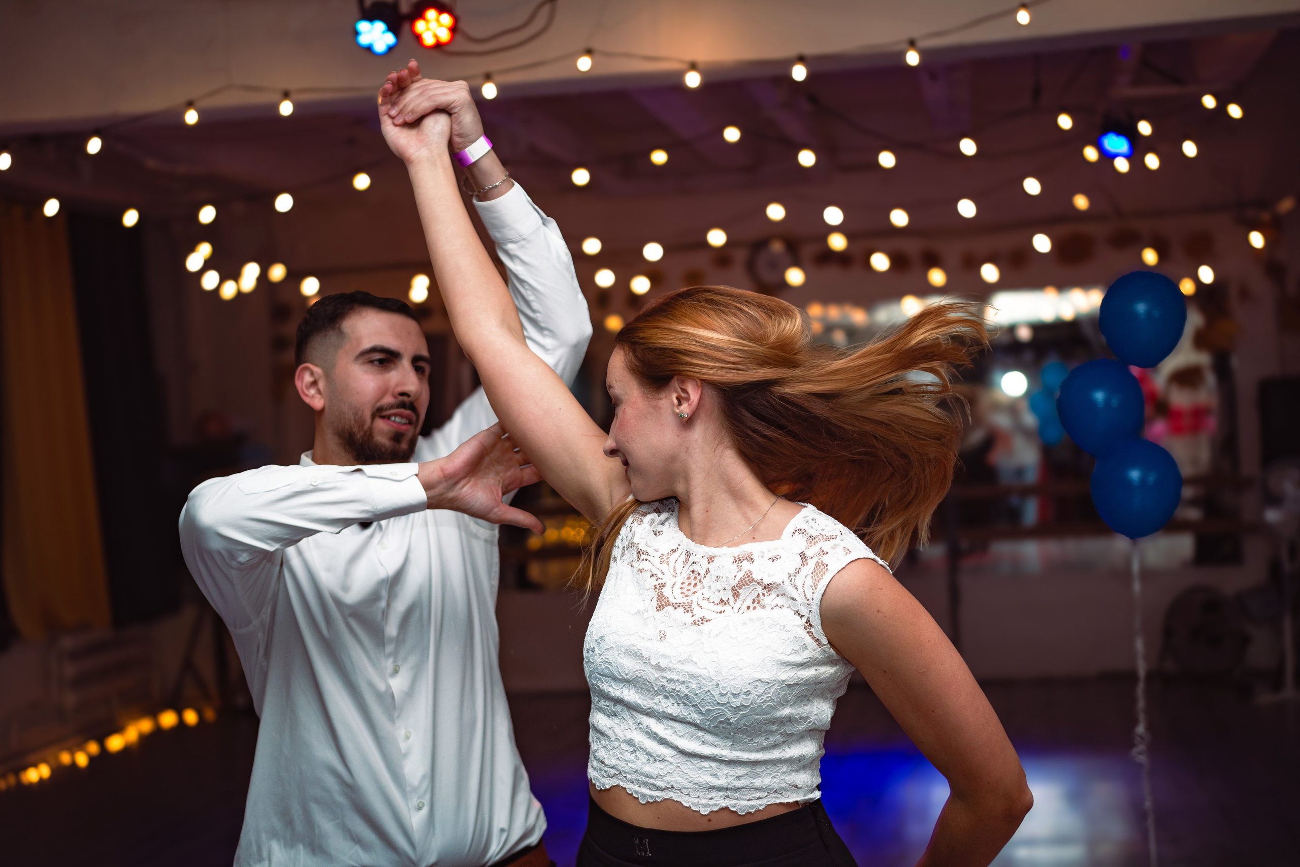 Вечеринка в школе танцев Dance cafe