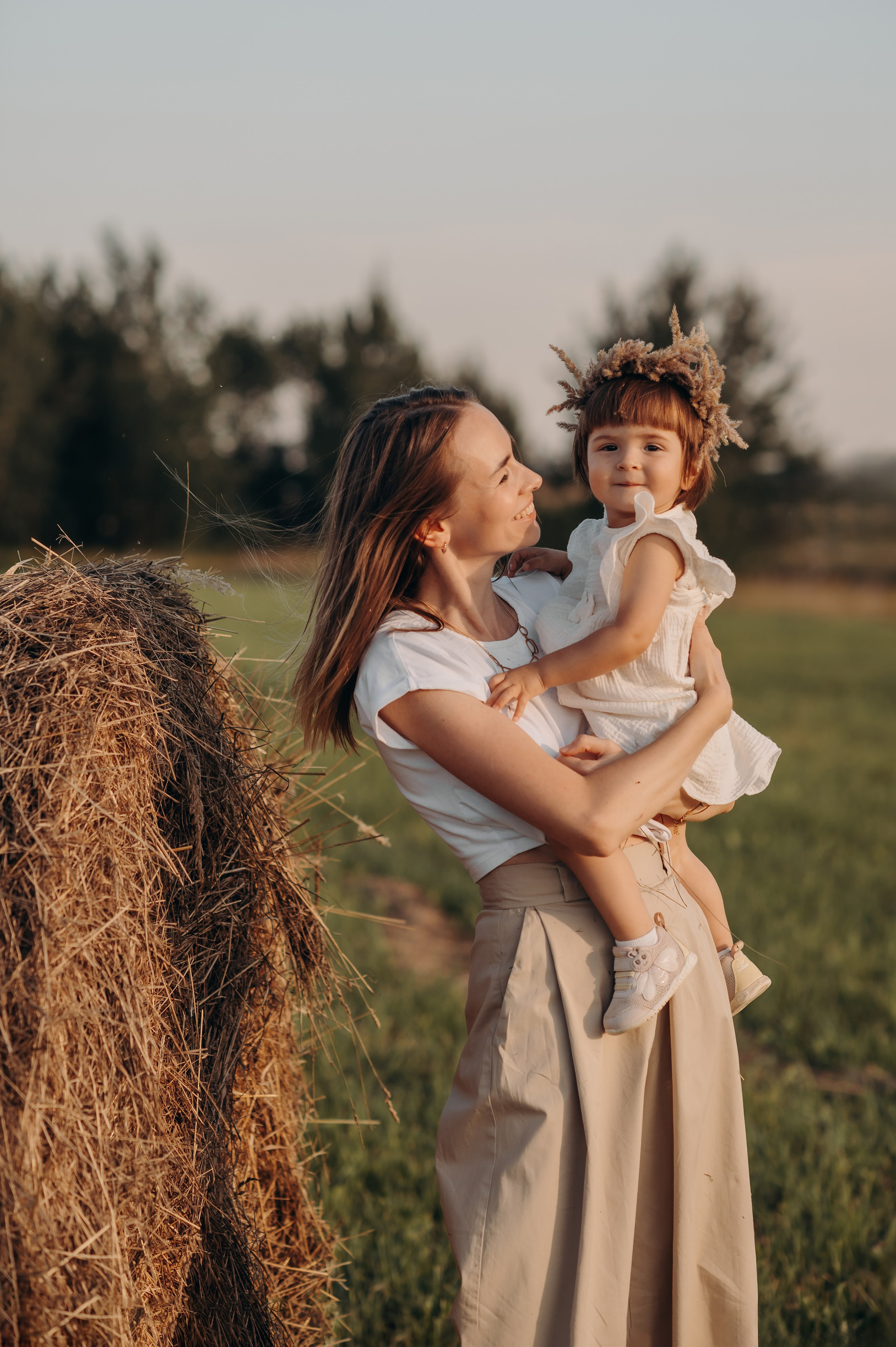 Тут много любви. Главная
