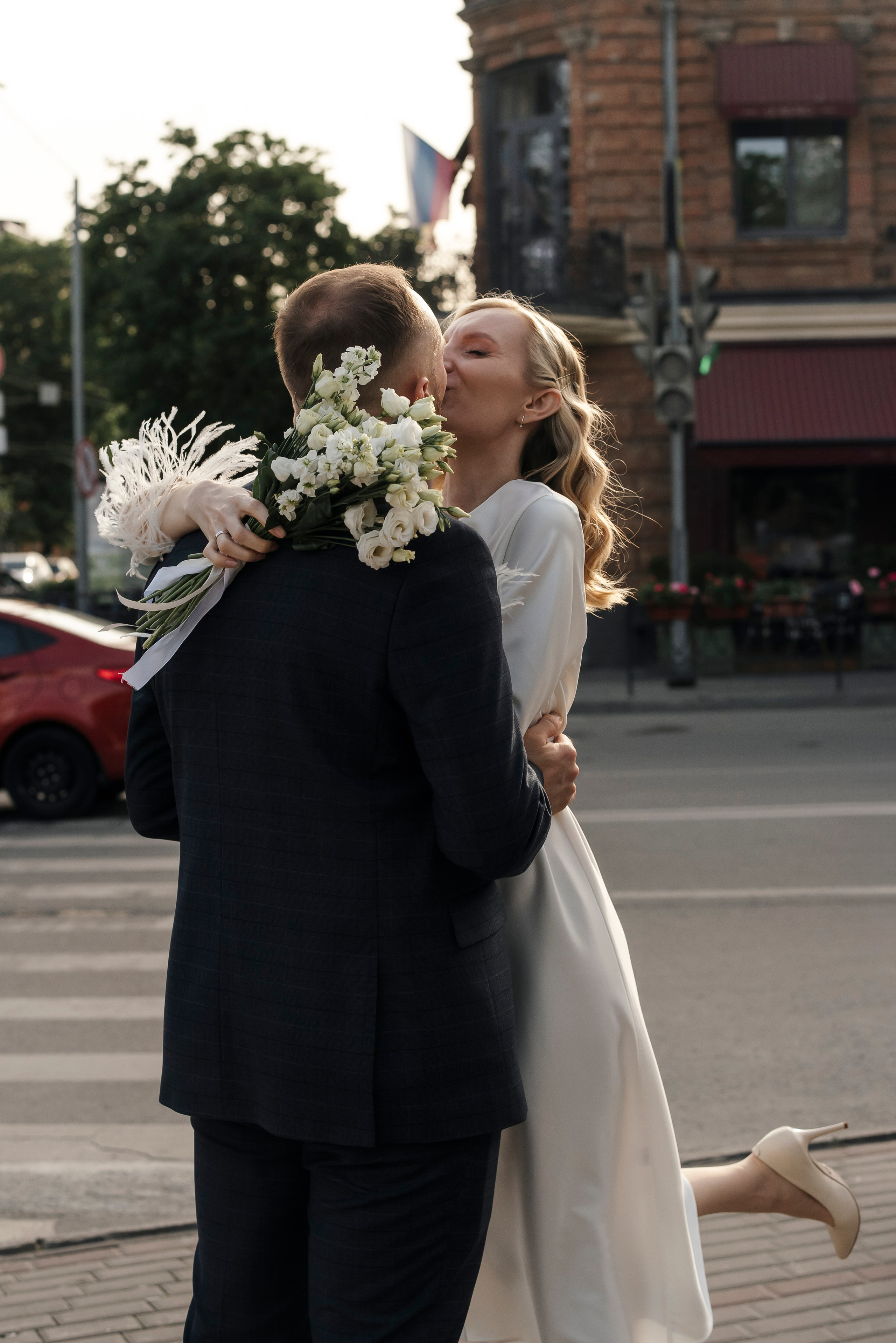 Прогулка по Большой Садовой. Свадебный фотограф Ростов-на-Дону от 4 400 руб. |Кристина Гайсенюк