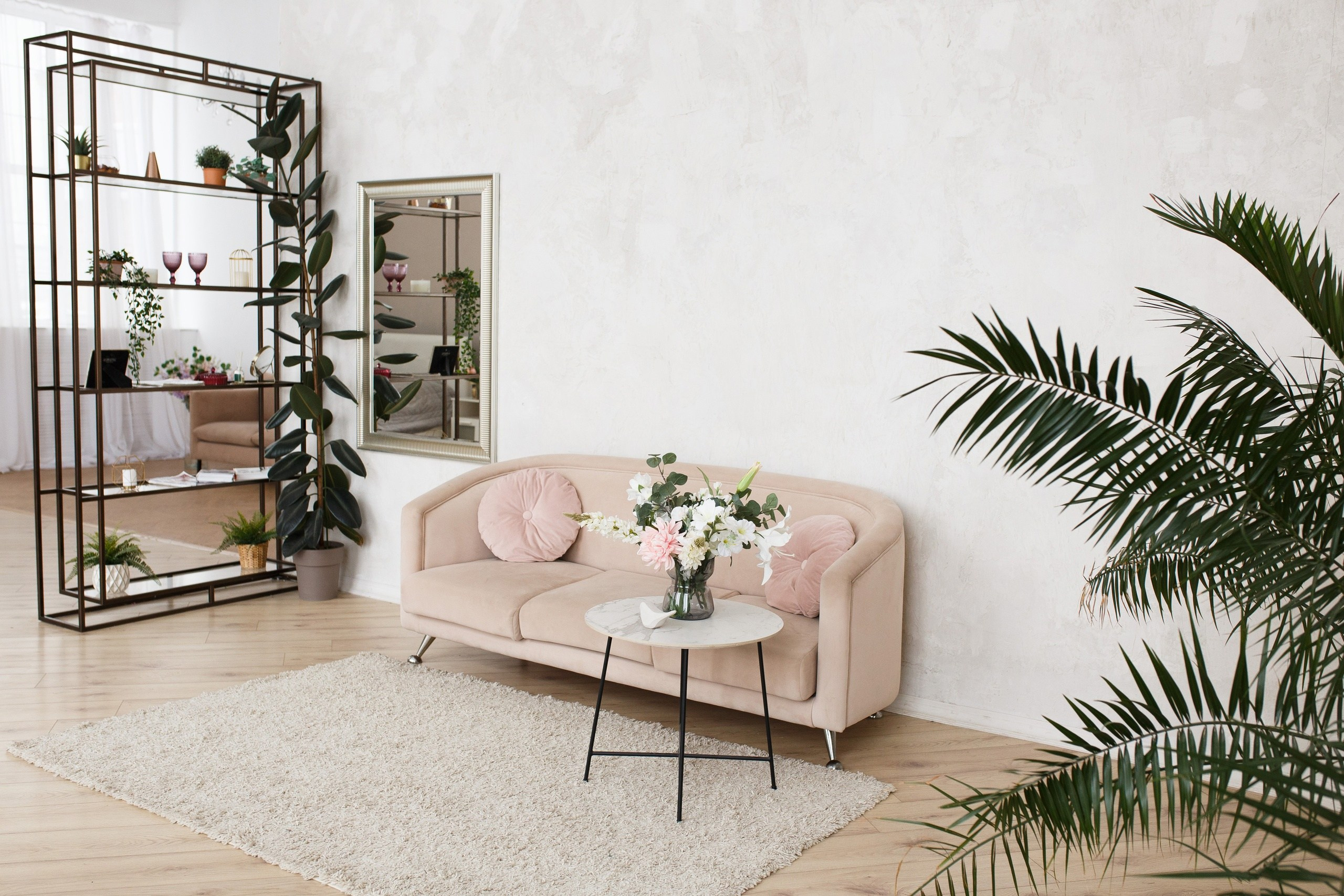 Ново-Садовая, 106з (ТЦ ЗАХАР), 1700р/час