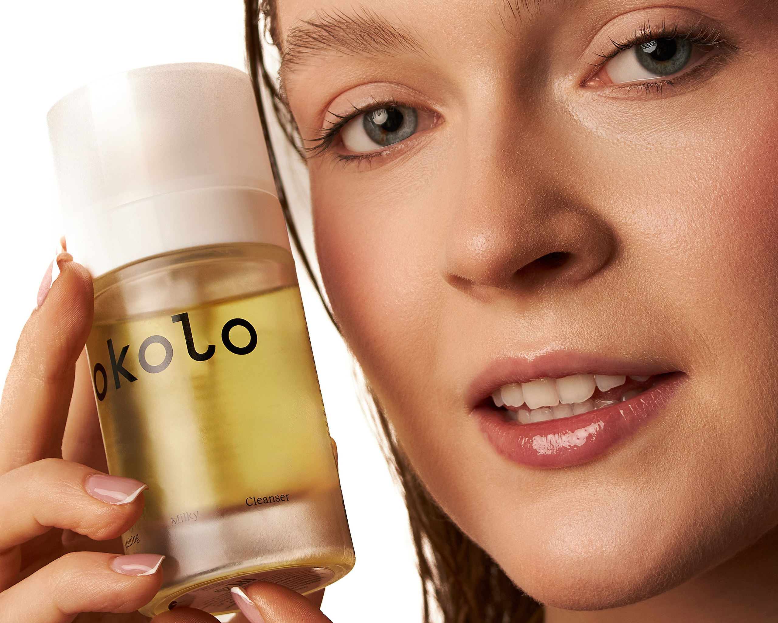Предметная съемка OKOLO. Ваш Фотограф в Москве