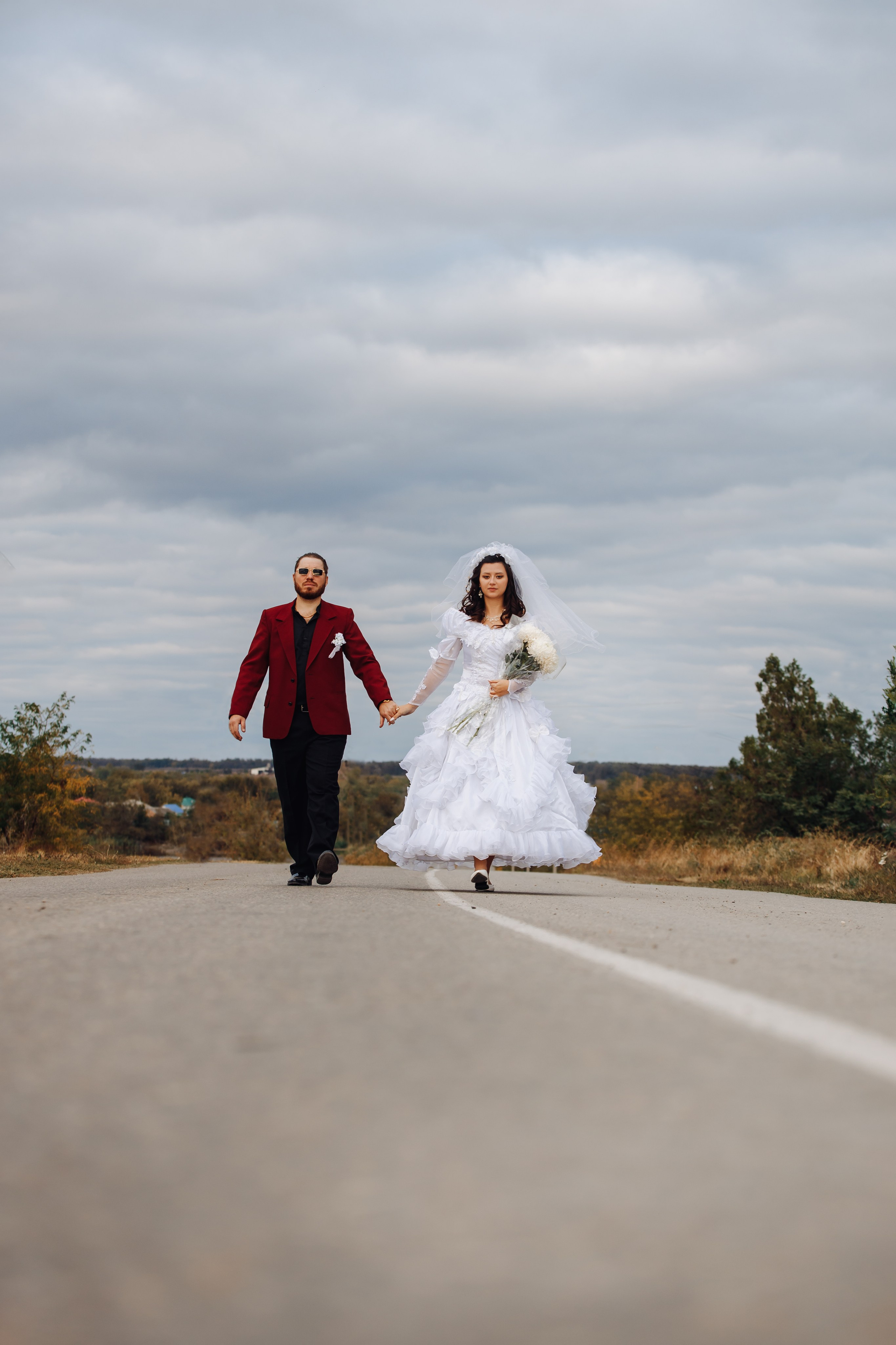 Свадебная фотосессия в стиле 90-х. Свадебный и семейный фотограф в Краснодарском крае Мария Данилкина