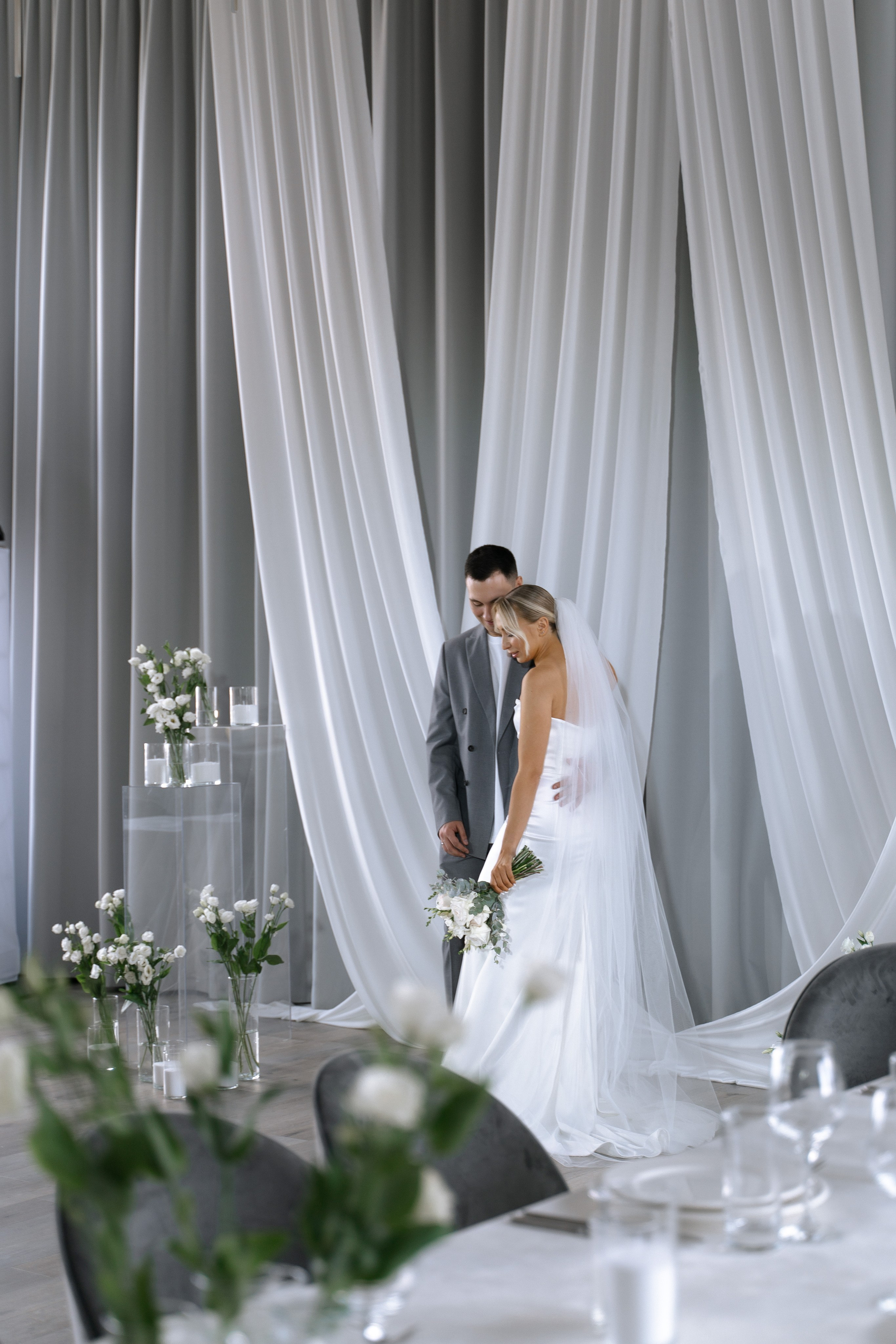 Денис и Виолетта. Свадебный фотограф Анастасия Хабарова в Новоуральске и Екатеринбурге