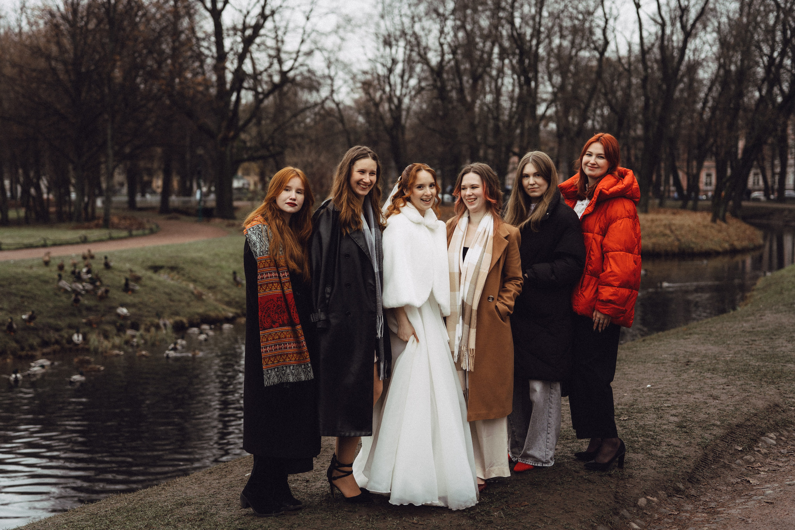 СВАДЕБНАЯ СЬЕМКА ВО ВТОРОМ ДВОРЦЕ С ГОСТЯМИ И ПРОГУЛКА В ТАВРИЧЕСКОМ САДУ. Профессиональный фотограф, Санкт-Петербург — Виктория Богомолова