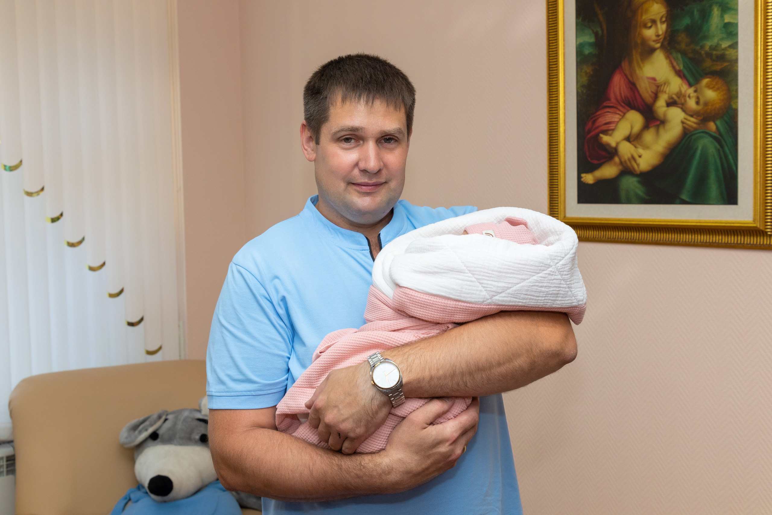 Выписка из роддома. Свадебный, семейный, школьный Фотограф и видеограф Худаноговы Александр и Ирина г. Зеленогорск, Красноярск