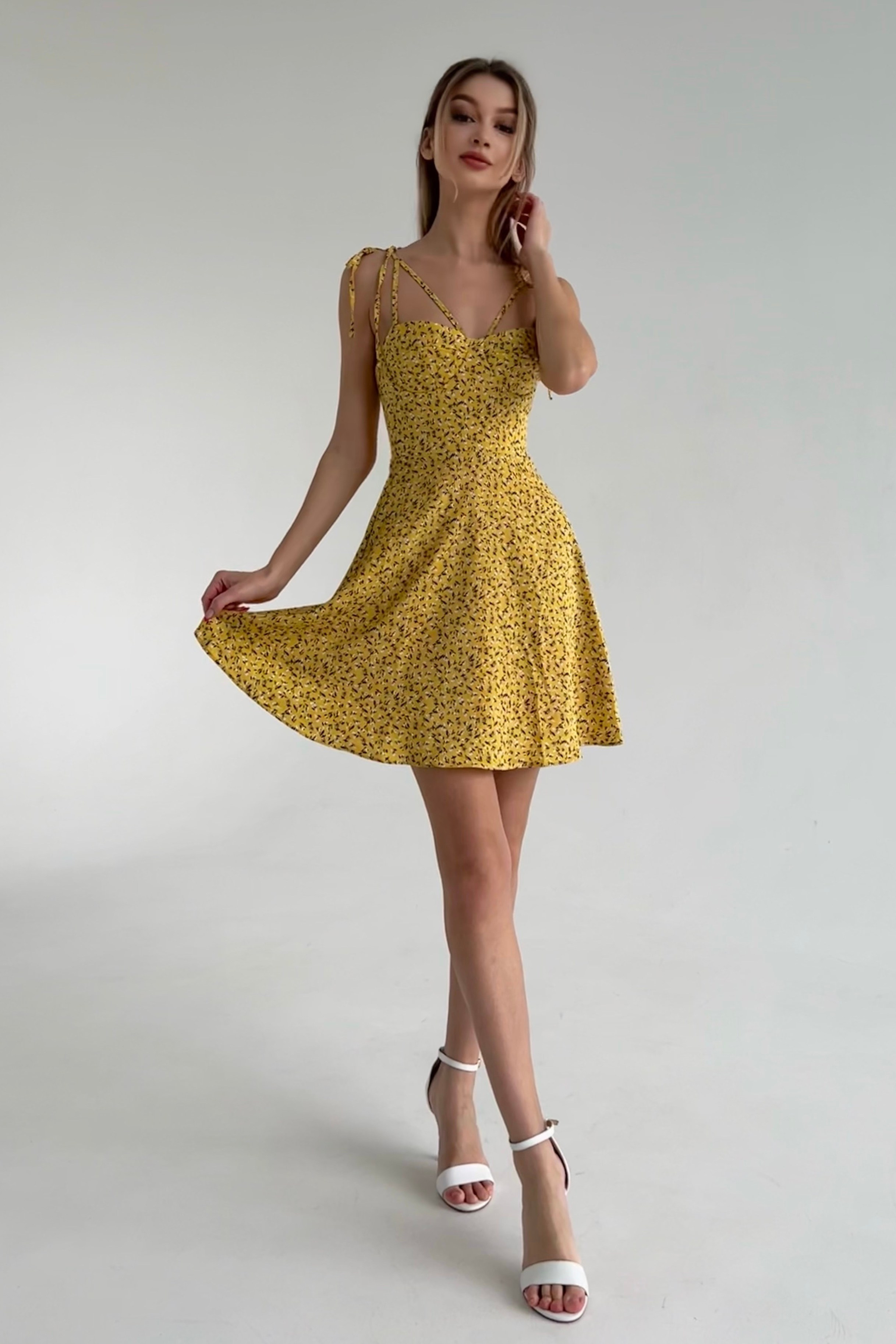 Мария, 40-42 р-р, 173 рост. KED Production — продакшн из СПб. Создаём фото, видео и контент, который помогает брендам и селлерам продавать больше