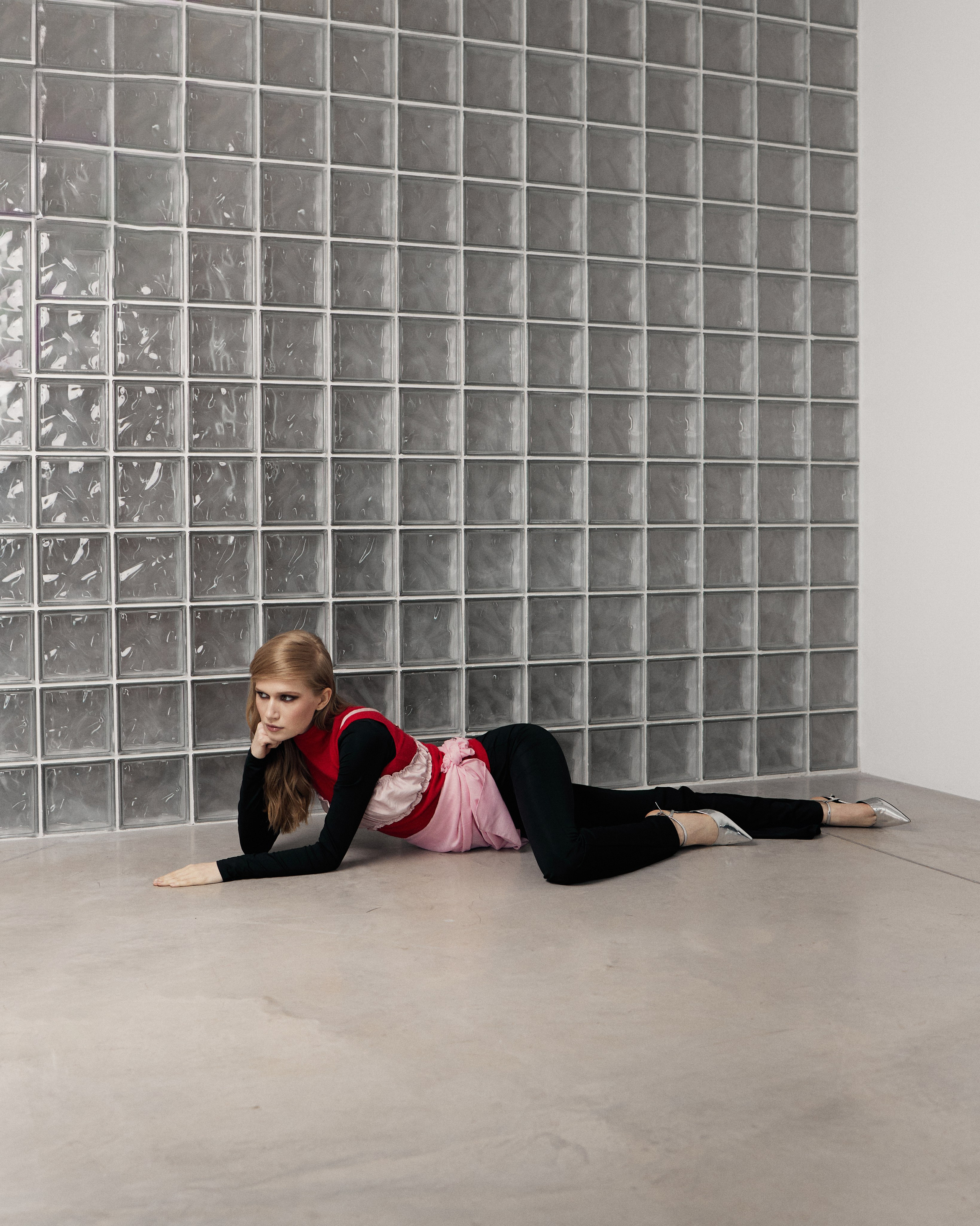 Mariya / art. Влада Зюзина — adalwzet posmotri — коммерческий фотограф в Москве — портретный фотограф, фотограф для брендов