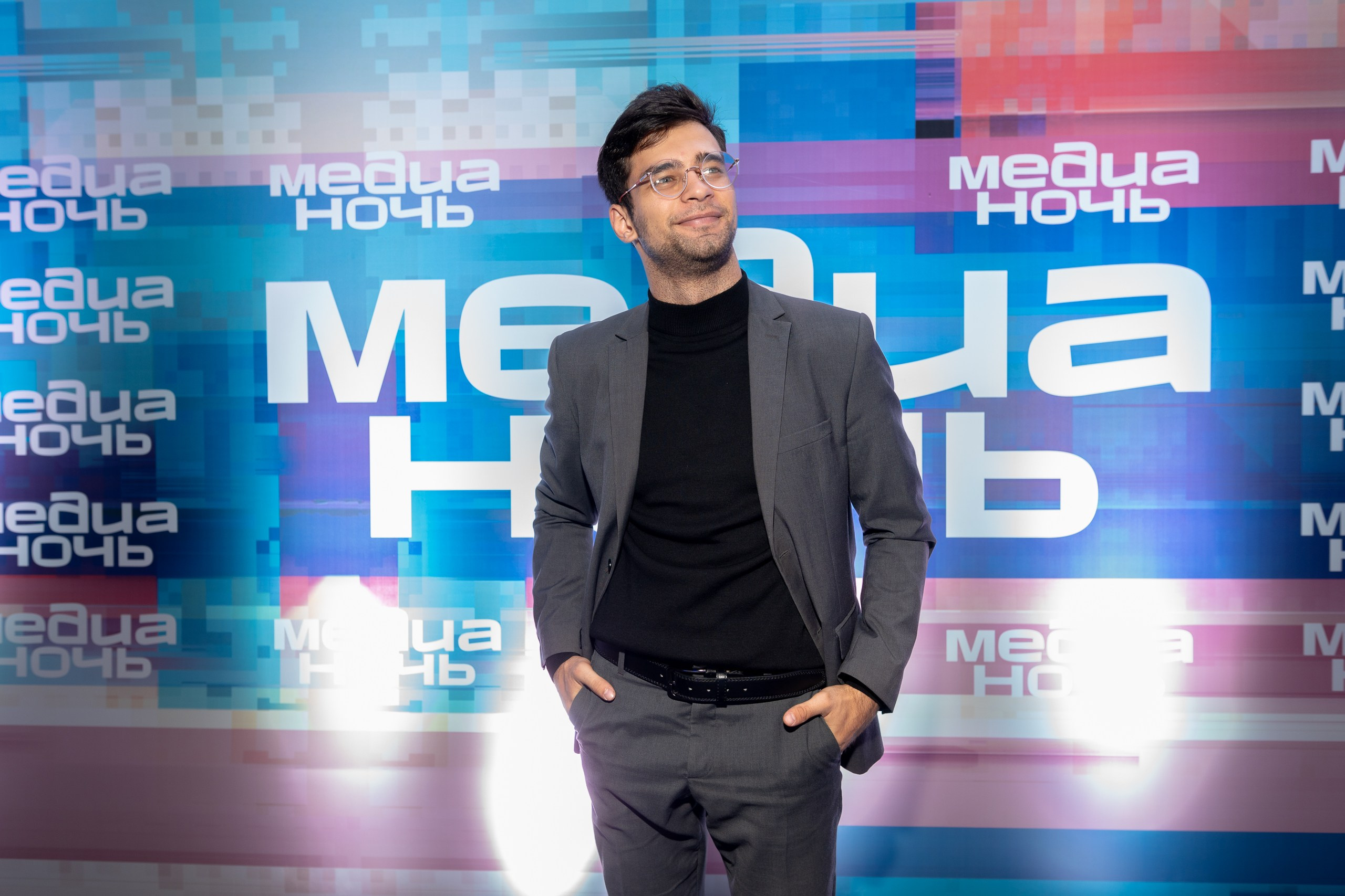 МЕДИАНОЧЬ 2024. Репортажный фотограф Красноярск Алекс Чампакхам