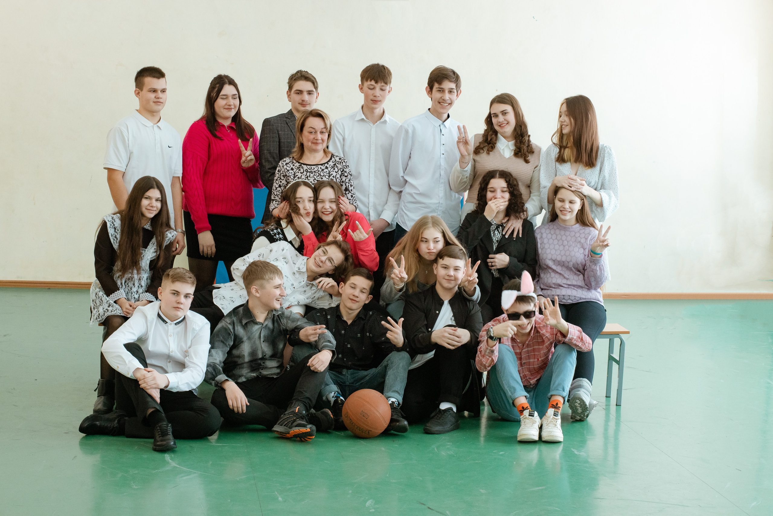 Академическая СОШ, 9 класс. Студия выпускных альбомов Остров