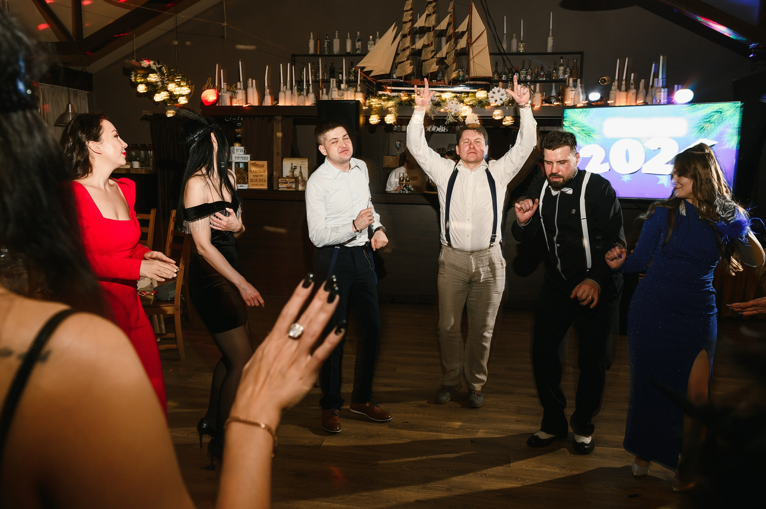 Новогодний корпоратив в «Алых парусах». Wedding and family photographer USA