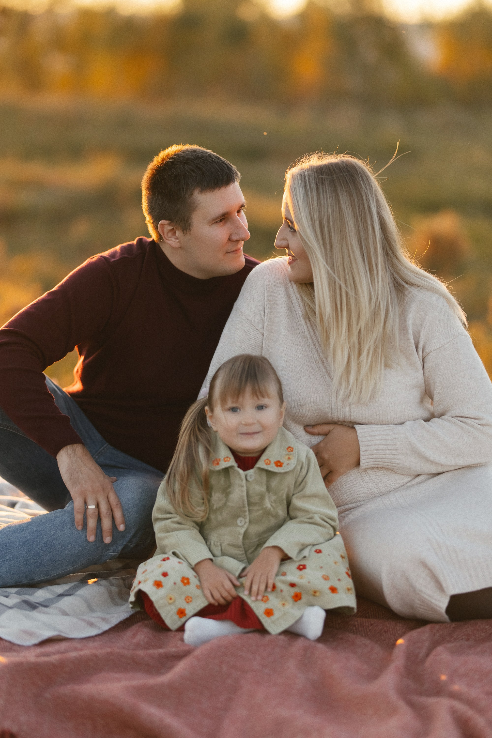 ОЛЯ, АНТОН И КИРА ` 24. Maria Startseva Photo