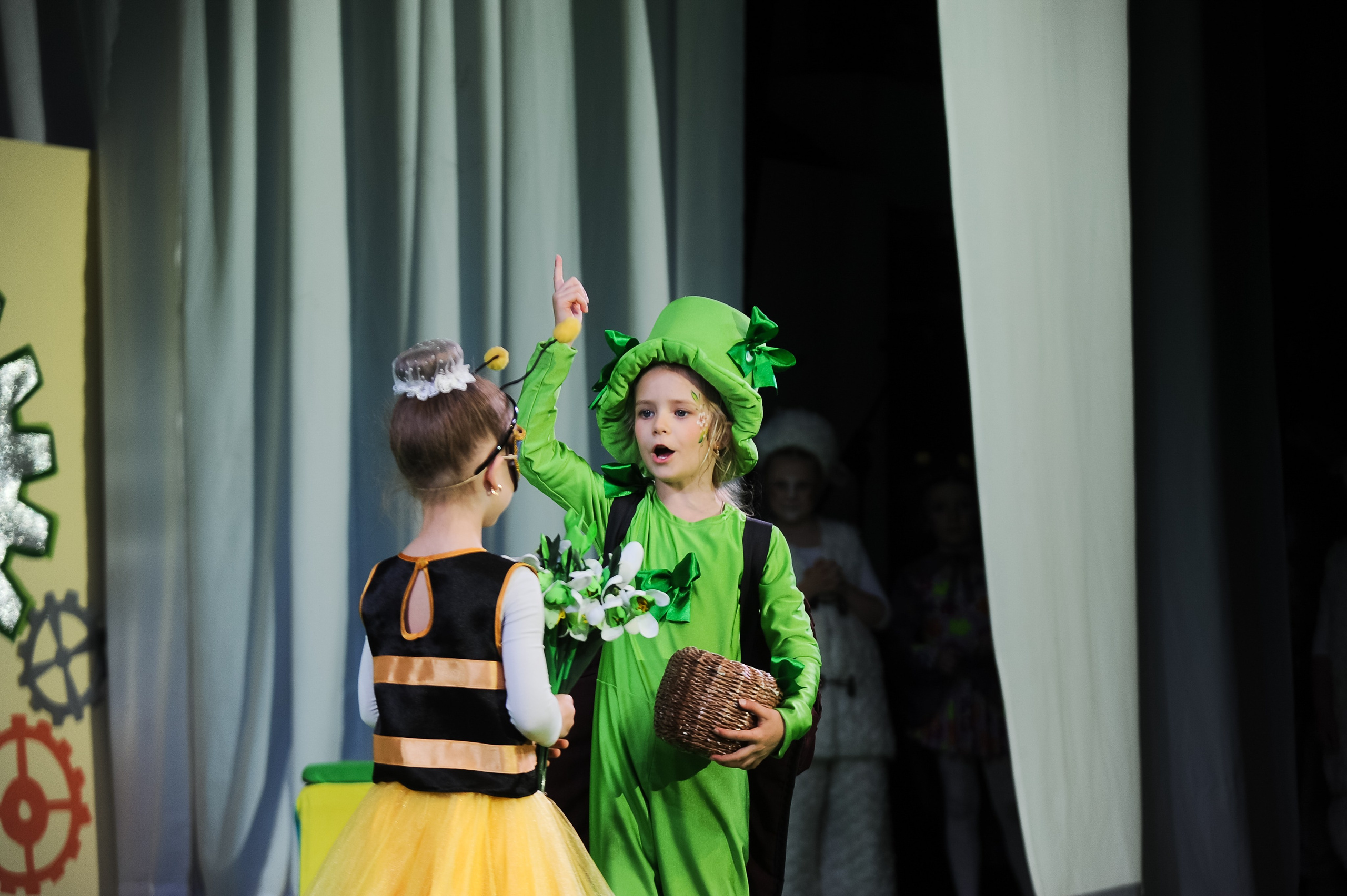 Выпускной 2025, детский центр «Самовар». Фотограф Олег Юршевич Солигорск Минск