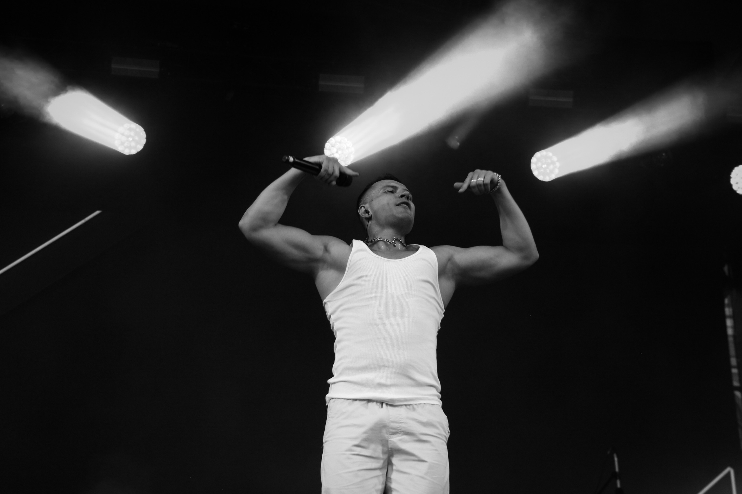 NЮ | ДВОР ГОСТИНКИ. Фотограф из Петербурга Софи Веритас Концерты и портреты