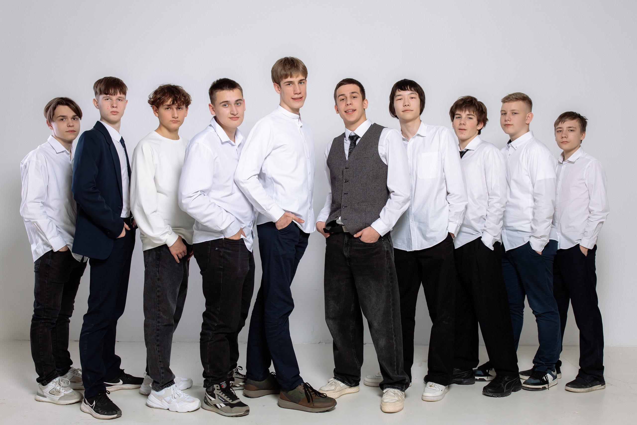 Съемка в студии 9/11классы. Выпускные альбомы Чехов