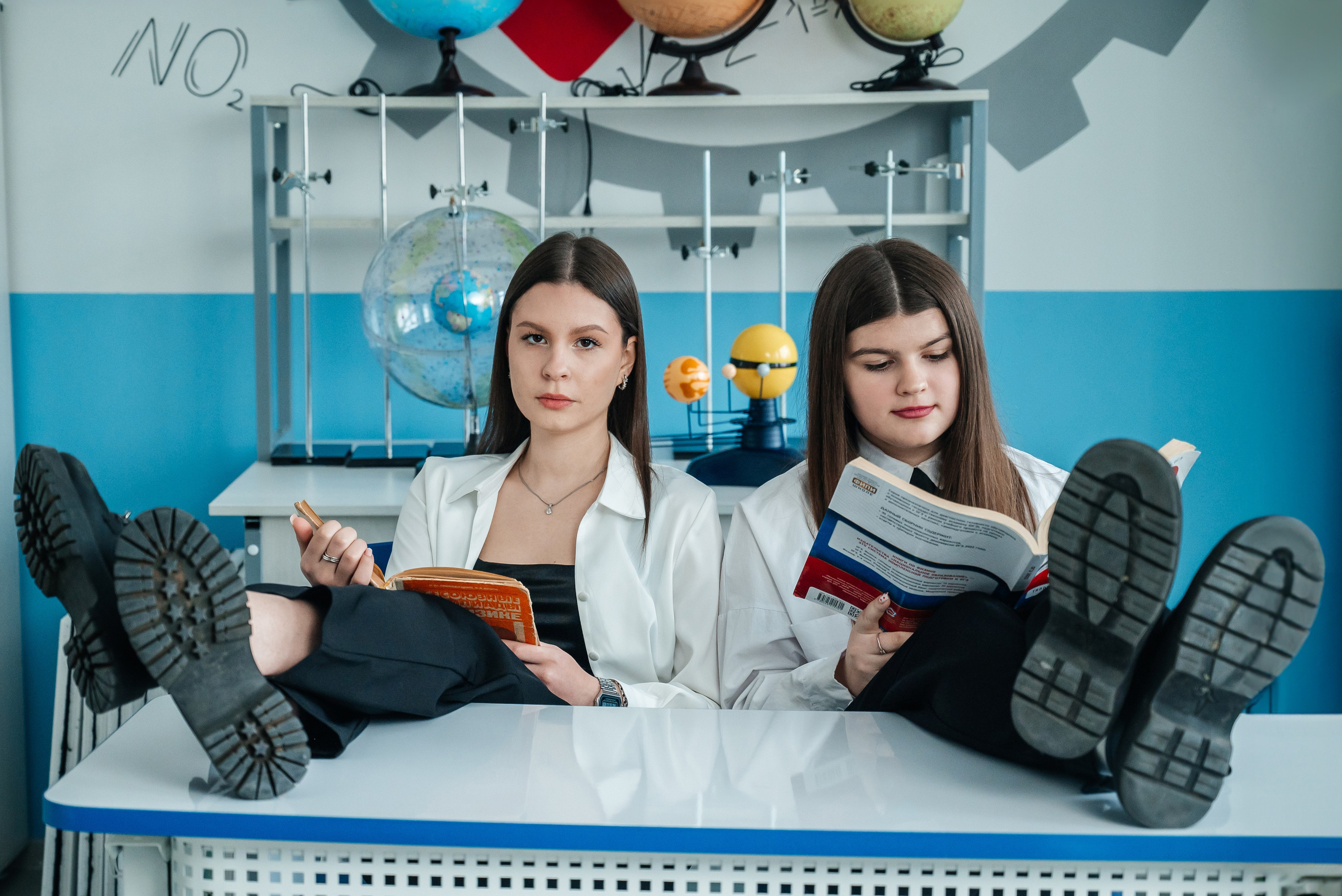 Старшая школа. Фото. Современные выпускные альбомы. Воткинск