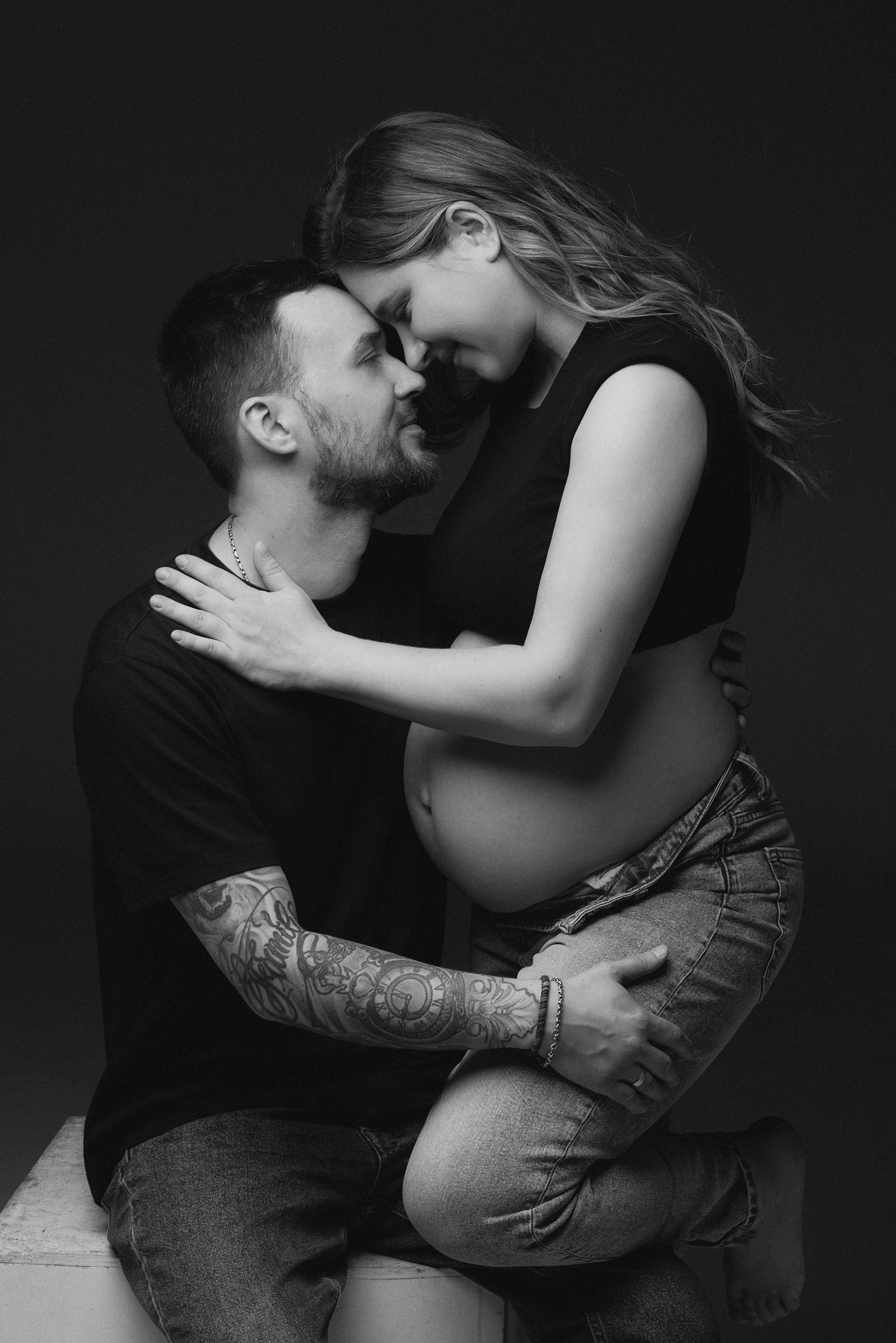 Фотосъемка беременности. Фотограф беременности, новорожденных и детей до года в Челябинске Волк