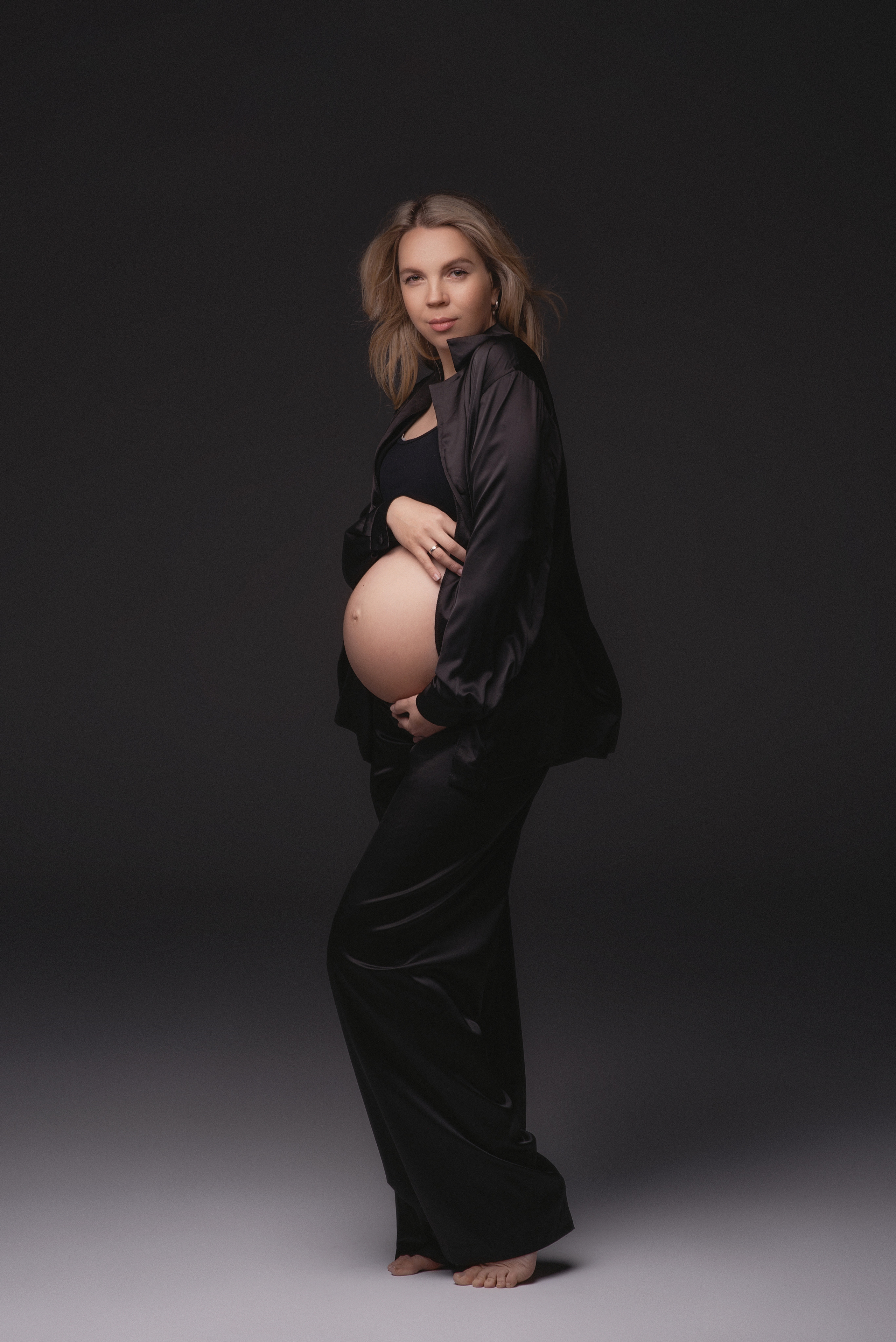 Фотосъемка беременности. Фотограф беременности, новорожденных и детей до года в Челябинске Волк