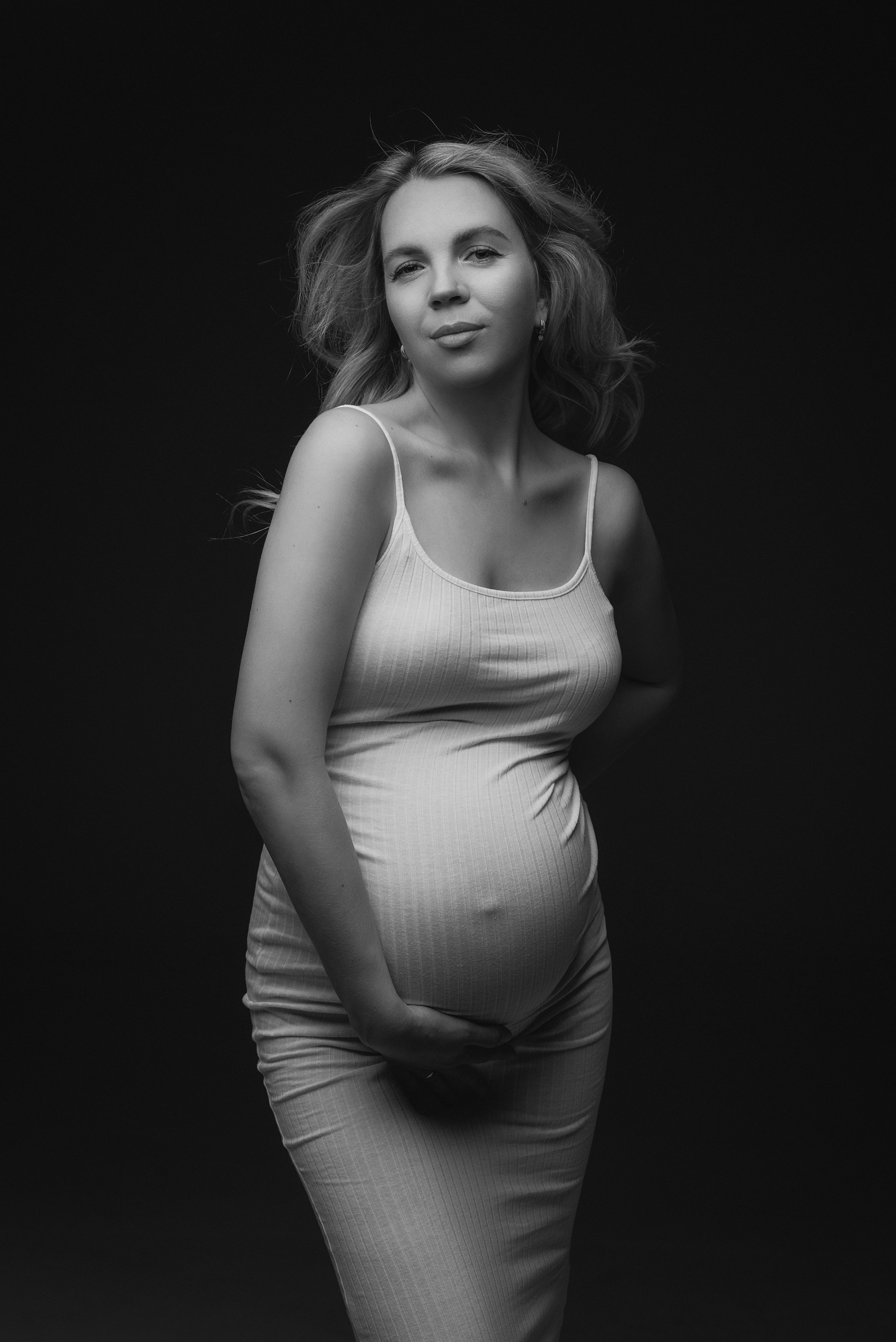 Фотосъемка беременности. Фотограф беременности, новорожденных и детей до года в Челябинске Волк