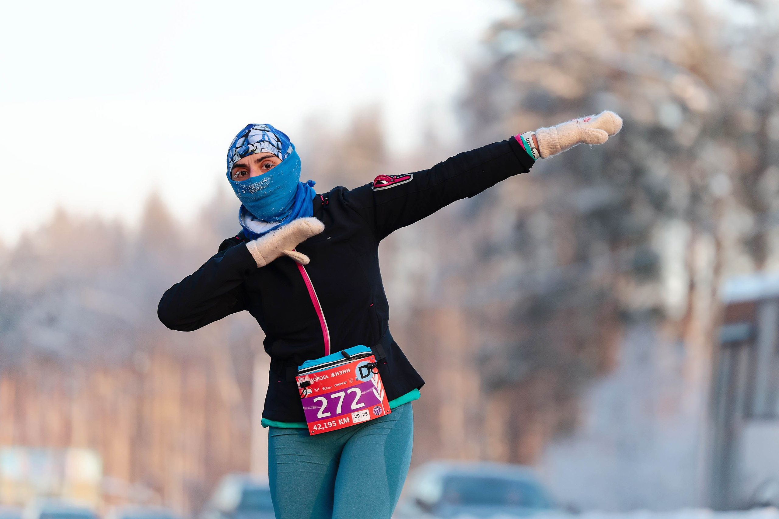 Зимний марафон «Дорога жизни» 2026. Спортивный фотограф в Санкт-Петербурге Илья Vacool