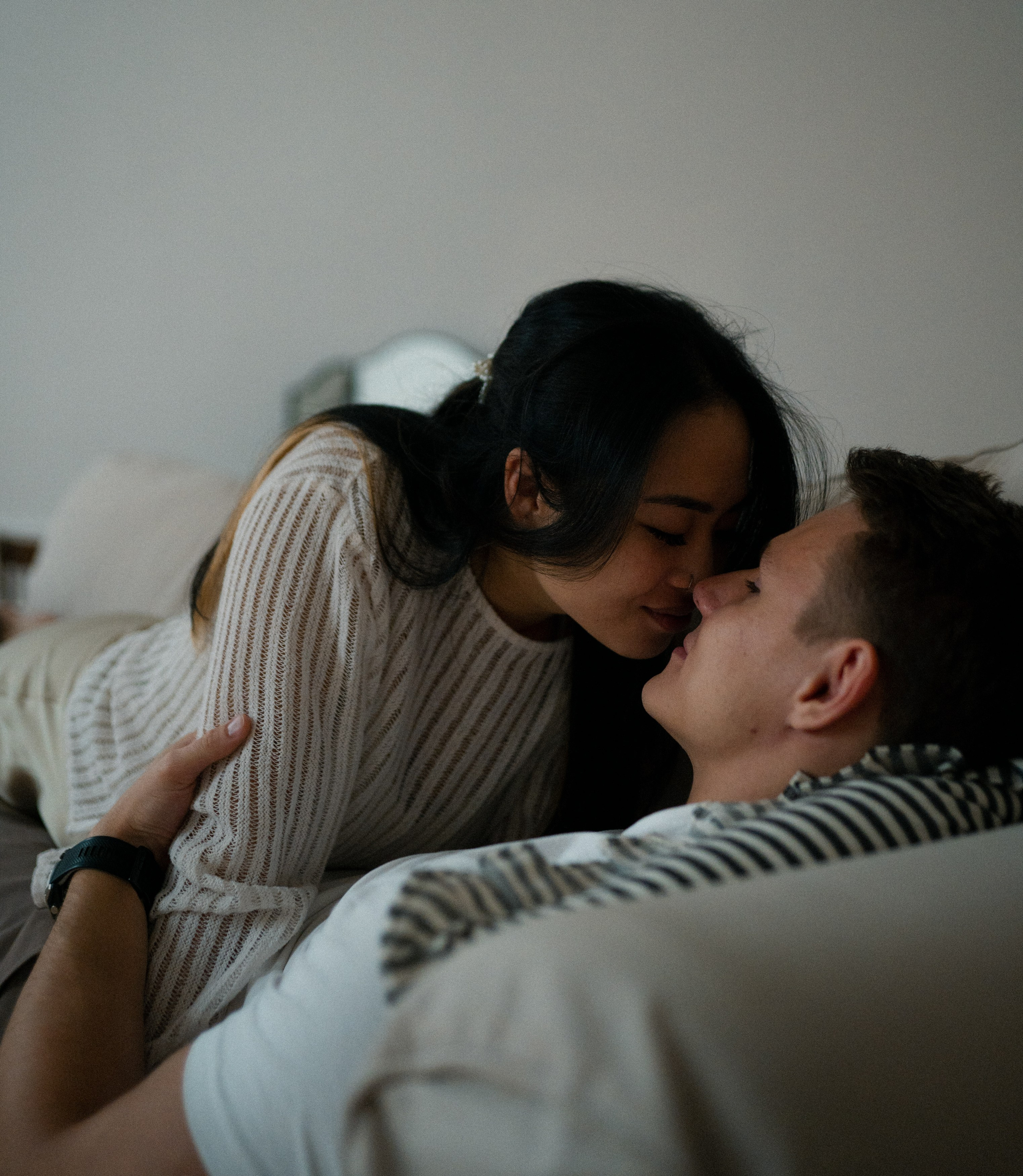 Morning pillow fight. Фотограф в Алматы Анастасия Новоселова