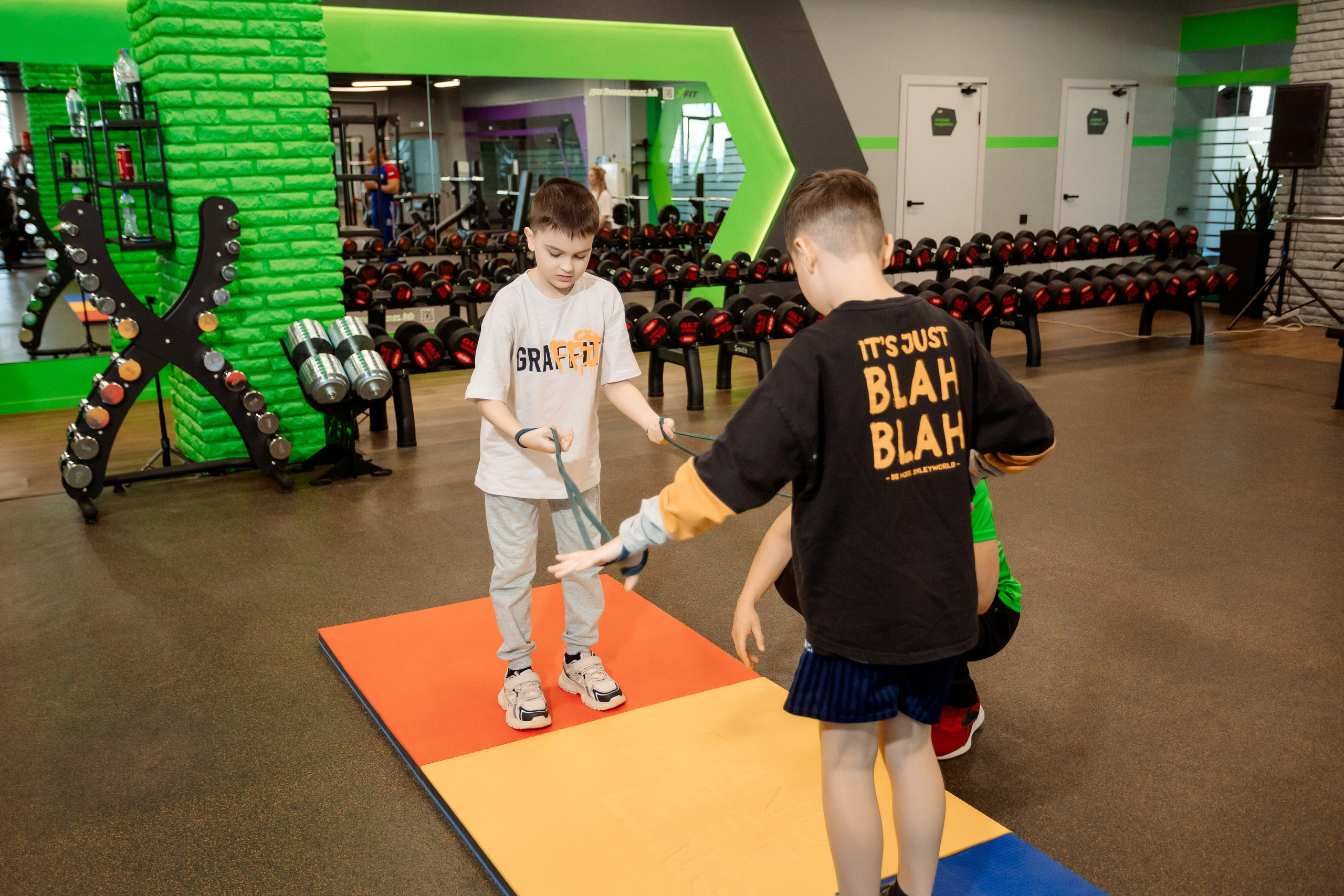 РЕПОРТАЖ: ФИТНЕСС-КЛУБ X-FIT. Профессиональный фотограф в Ижевске Леша Петров