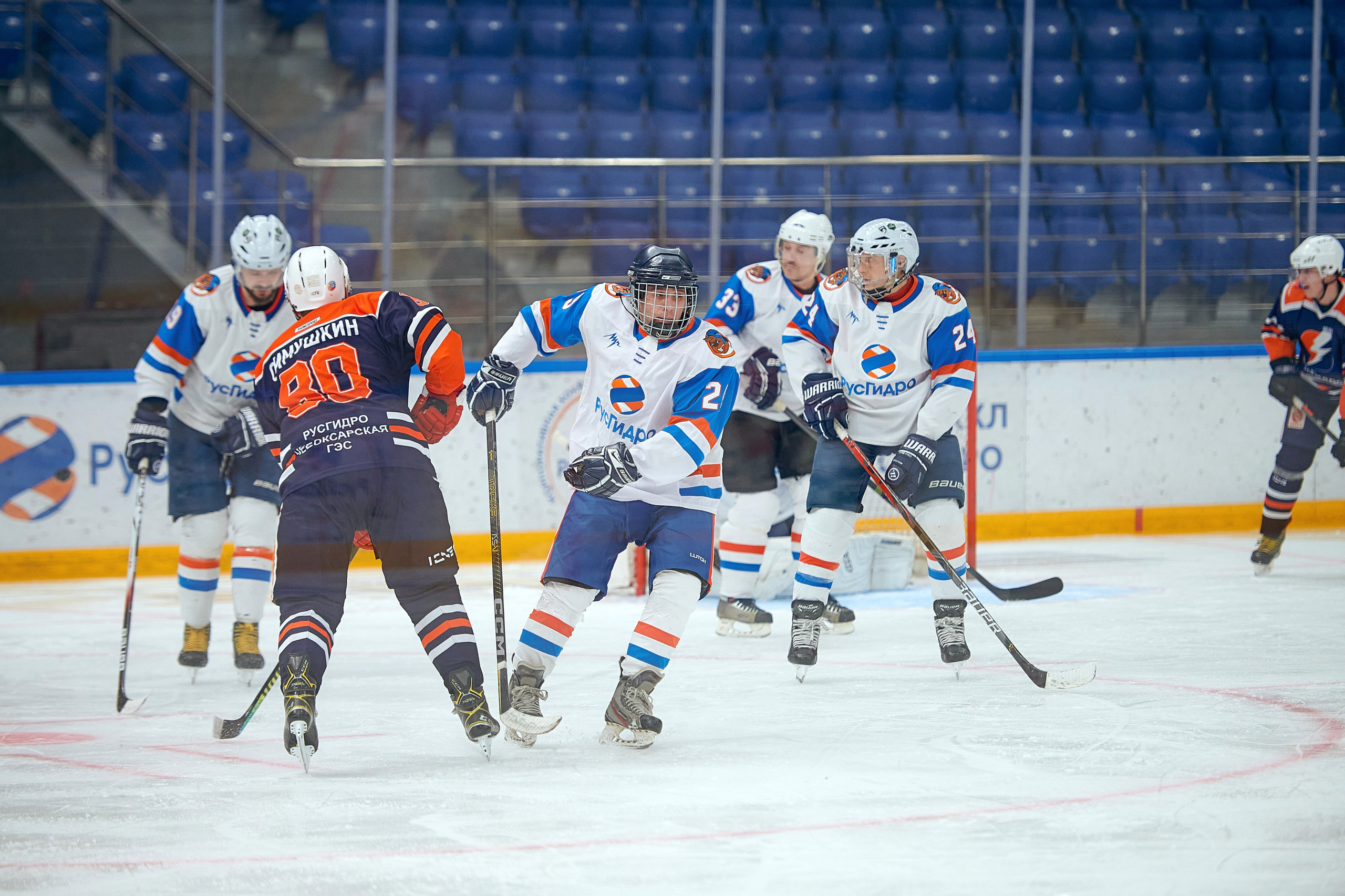 Портфолио репортажной фотосъёмки: Кристалл арена — Хоккей — РусГидро. Фотограф Яковлев Роман — Красноярск