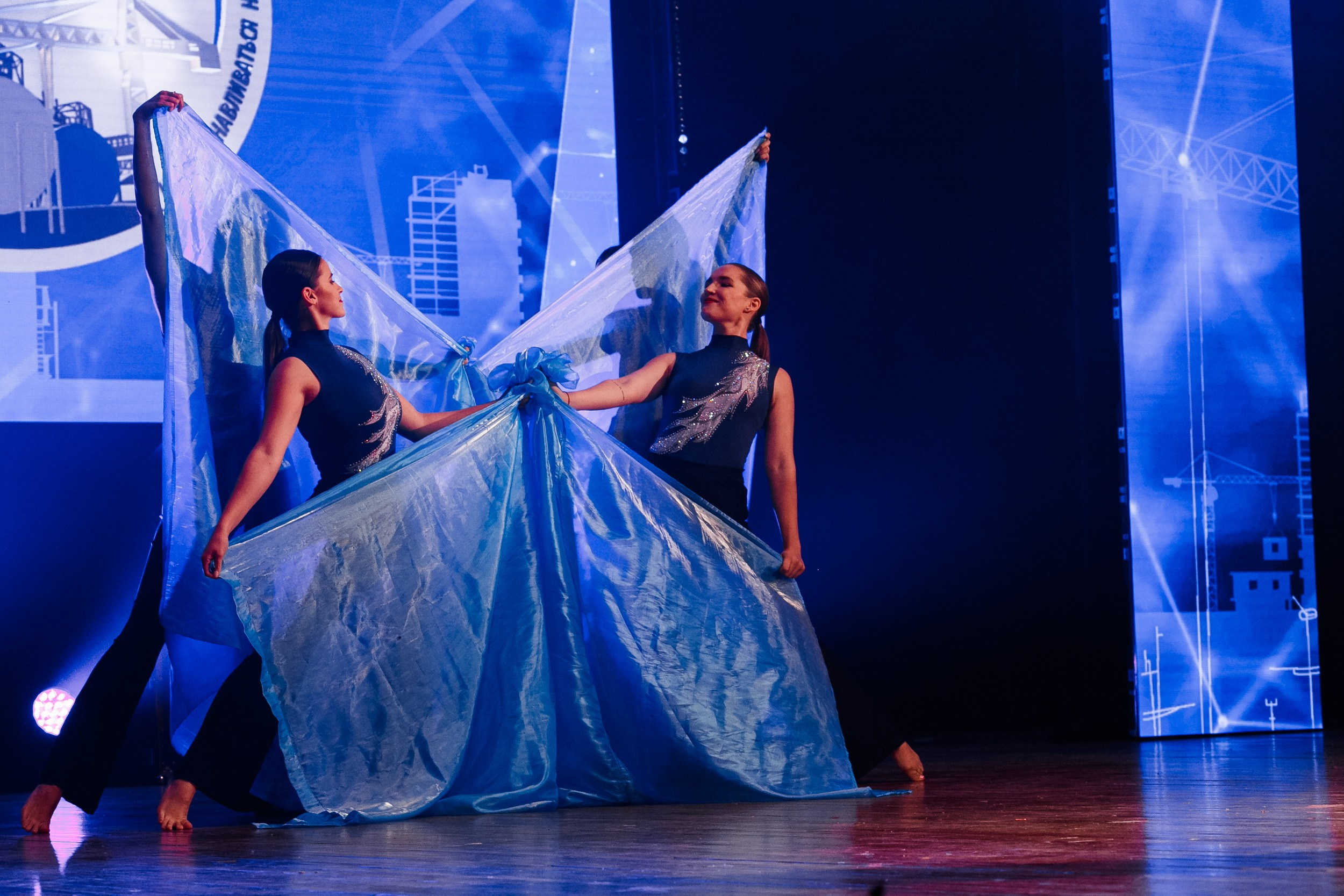 Юбилей фирмы «НЕФТЕЗАВОДМОНТАЖ». Свадебный и детский фотограф в Волгограде Слава Белов